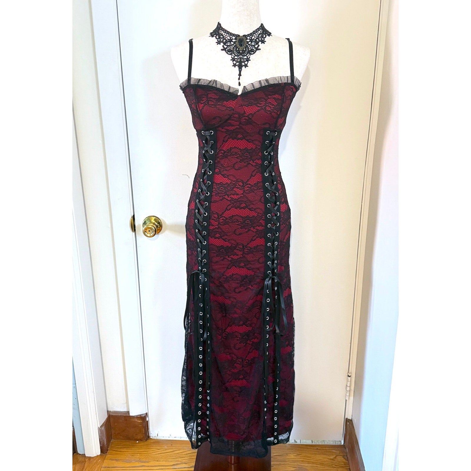Gothic Victorian Vampire Lace Me Up Red Black Lace Over Long Gown Dress S