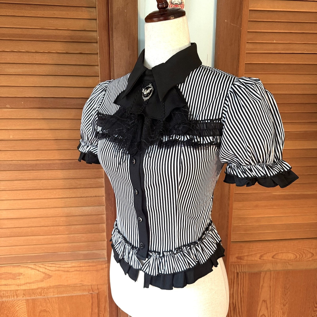 Dark In Love Gothic Lolita Victorian EGL Vkei Steampunk Jabot Shirt Blouse