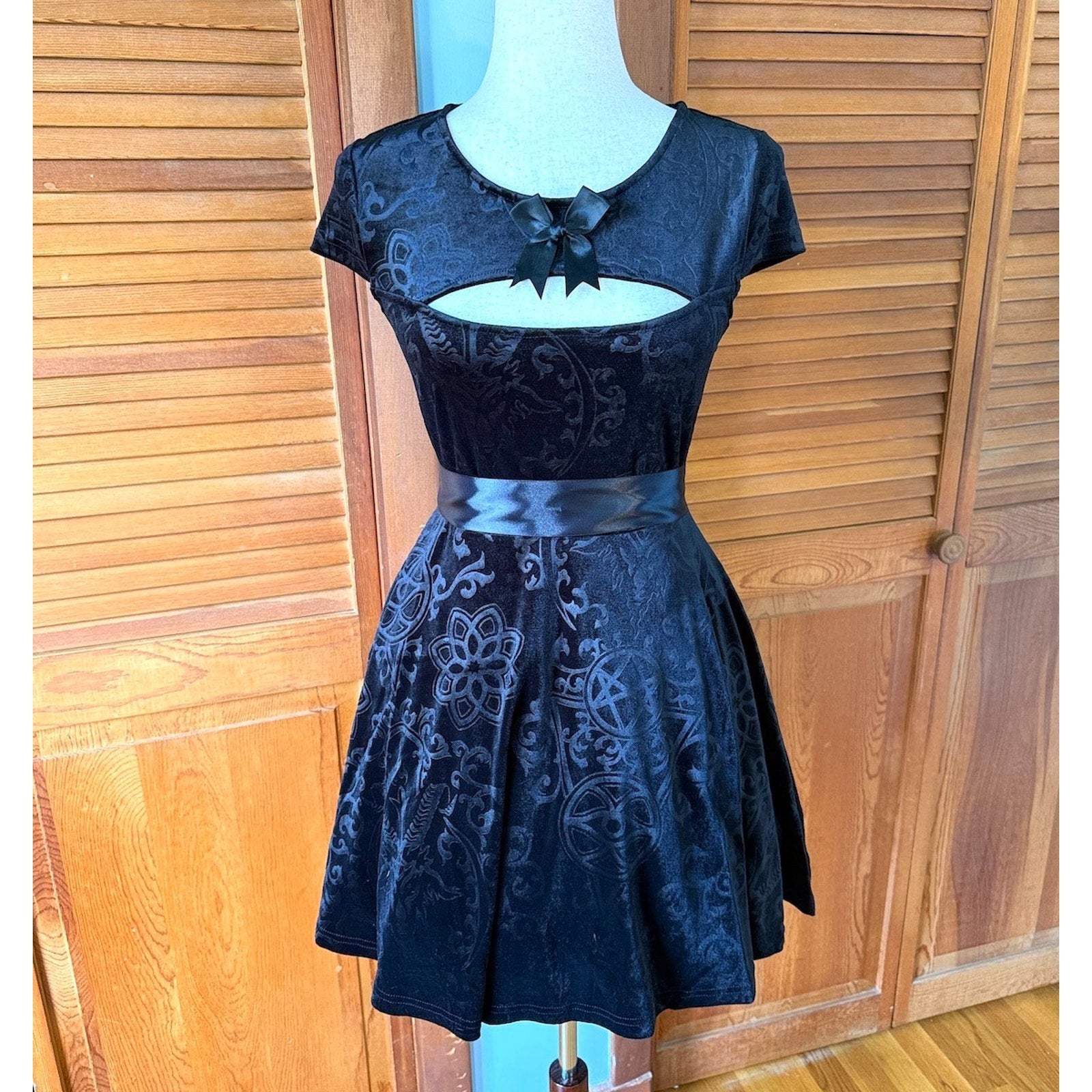 Killstar Gothic Lolita Punk Witch Halloween Black Velvet Blasphemia Dress XS