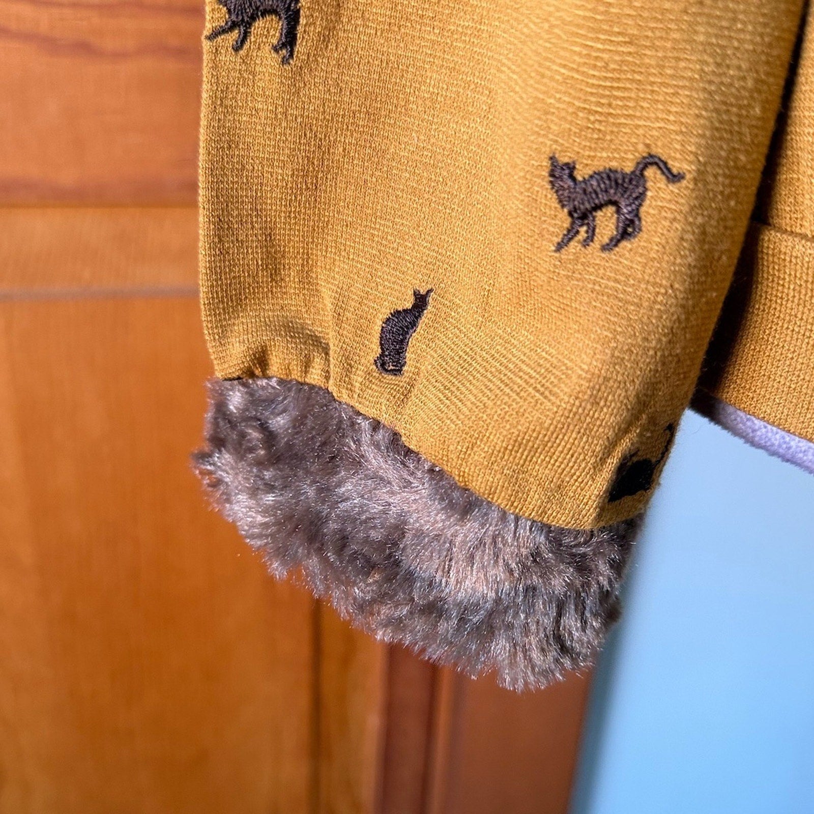 Axes Femme J-fashion Gyaru Himekaji Harajuku Kawaii Yellow Kitty Cat Top M