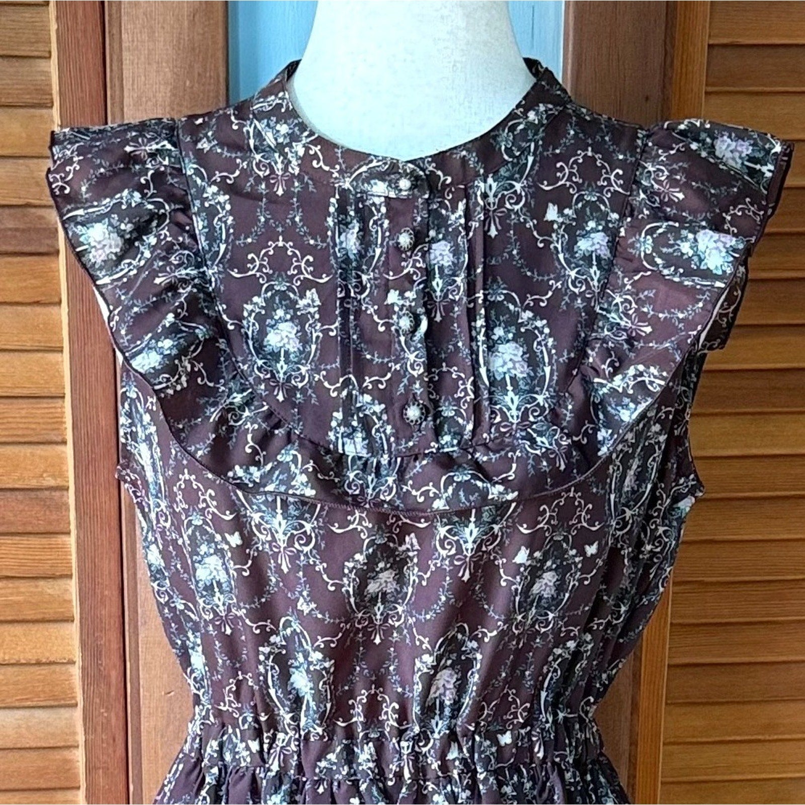 J-Fashion Axes Femme Gyaru Himekaji Brown Rose Ruffle Summer Dress M