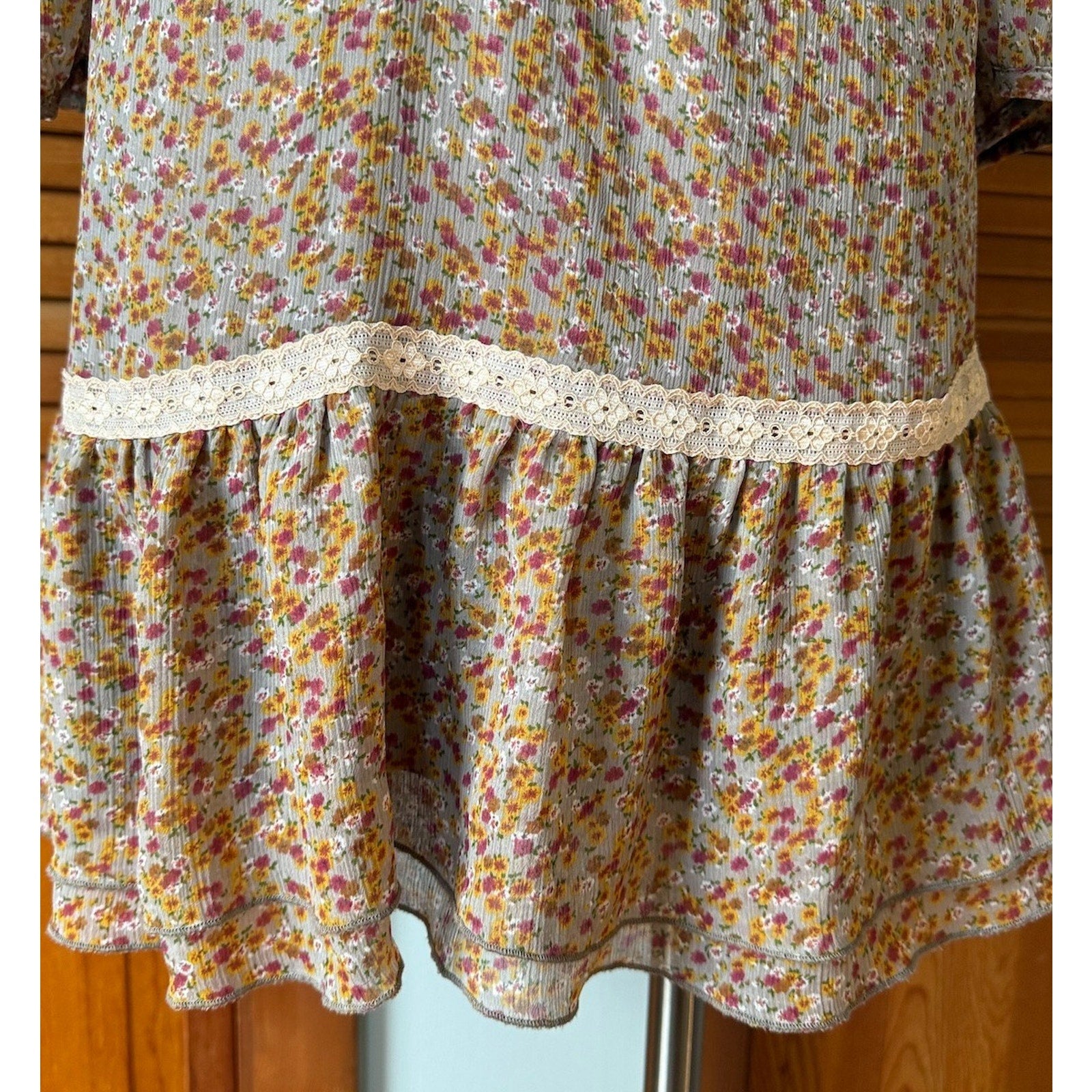 Axes Femme Lolita Jirai Gyaru Himekaji Kawaii Wild Flowers Tunic Dress M
