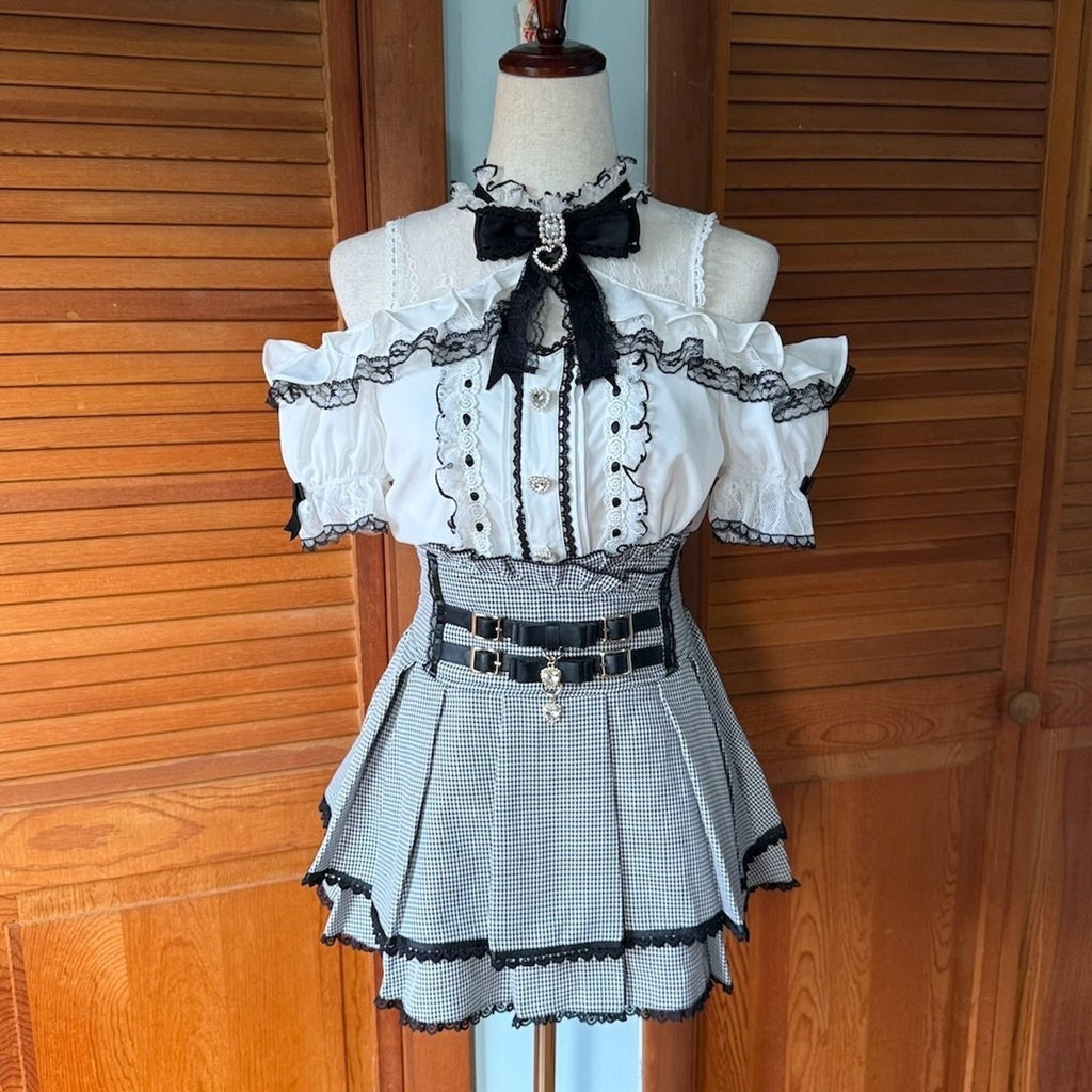 J-Fashion Jirai Kei Gyaru Harajuku Black White Top & Skirt Set Up Outfit