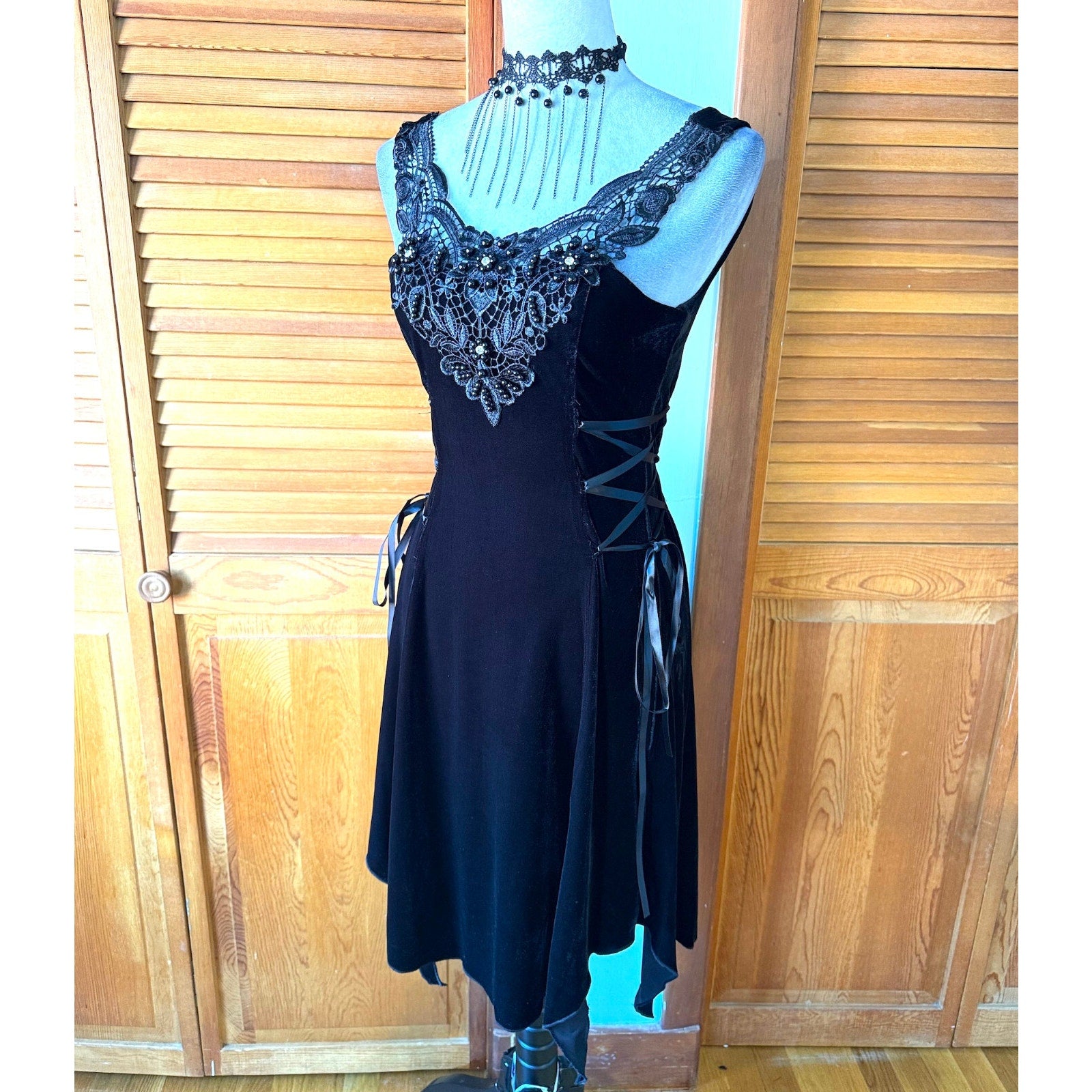 Devil Fashion Gothic Victorian Dark Fairy Beaded Lace-Up Sides Mini Dress