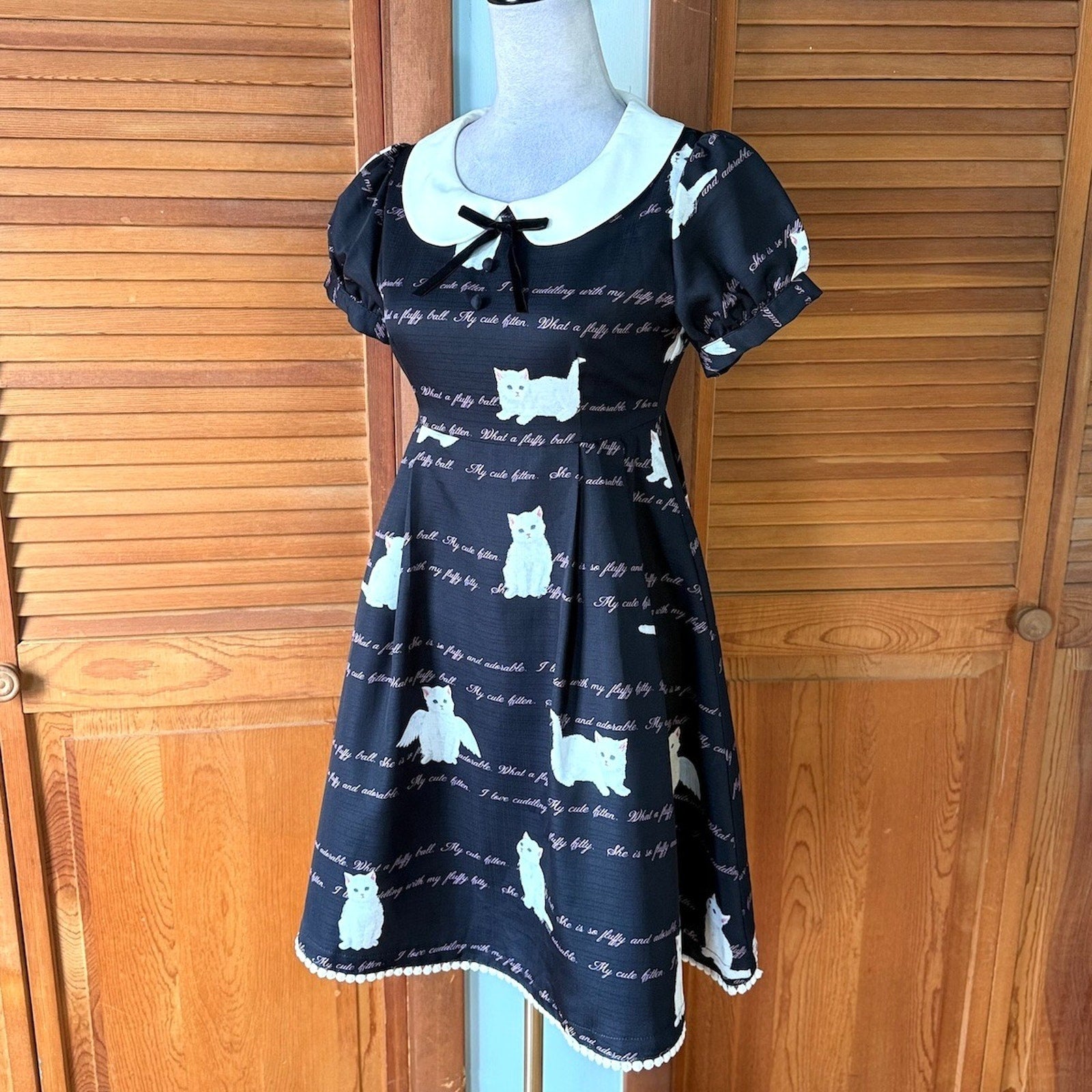 J-Fashion Ank Rouge Kawaii Gyaru Dollcore White Kitten Angel Black Dress S-M