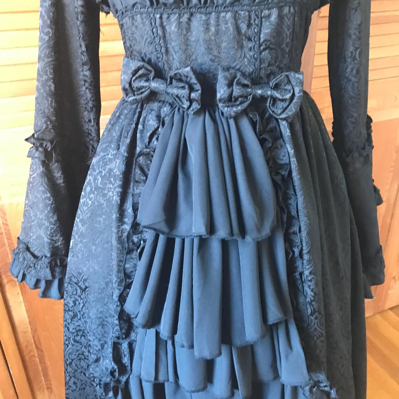 Dark Marie Antoinette Gothic Lolita Victorian Cosplay Gown w/ Bows