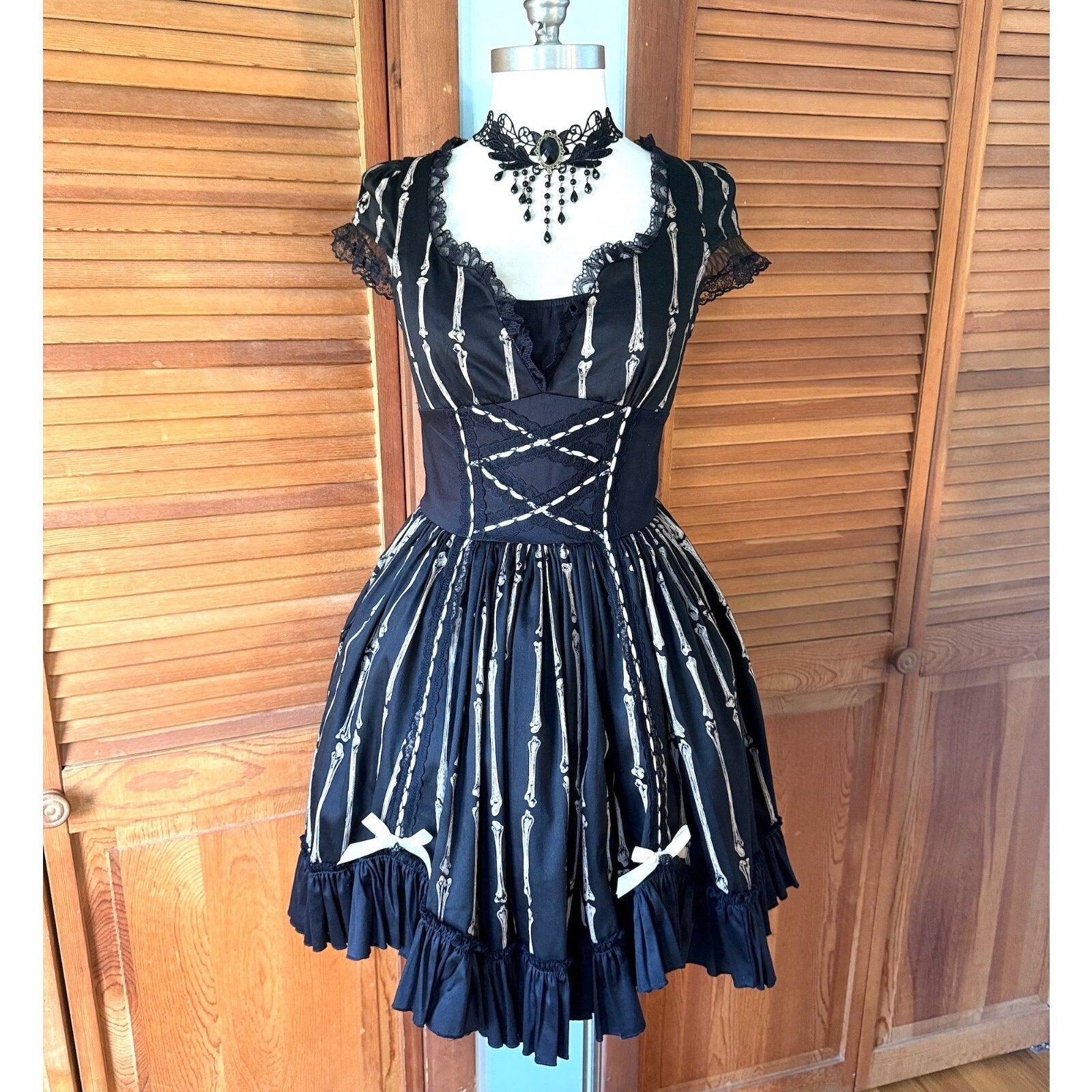 Vintage Lip Service Lolita Bones Gothic EGL Dollcore Kawaii Himekaji Dress M