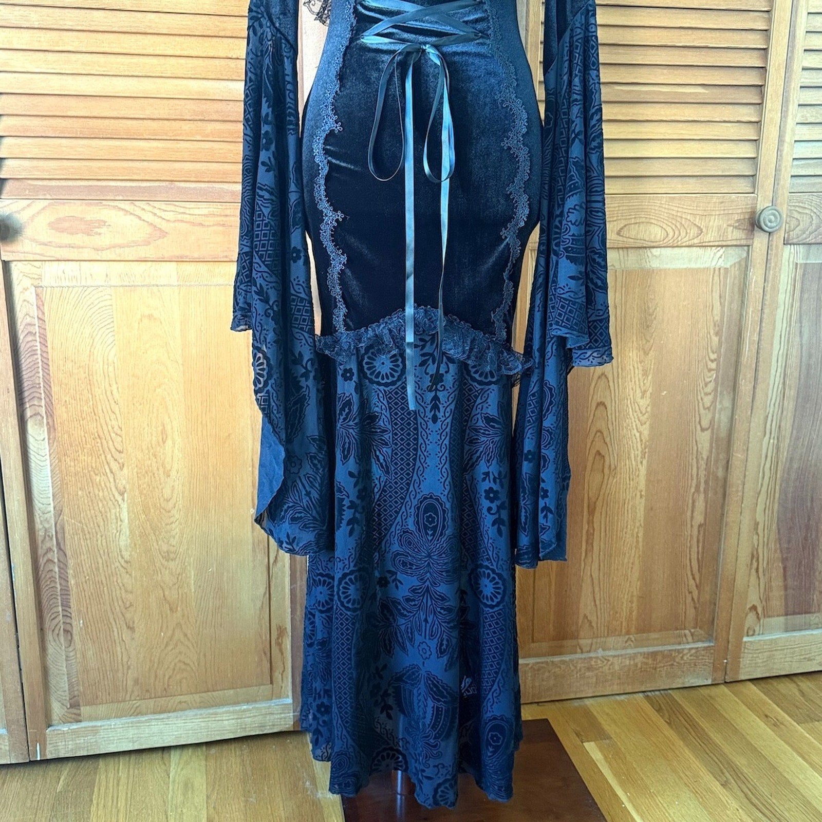 Gothic Victorian Vampire Witchcore Sabbath Night Out Black Velvet Hooded Dress