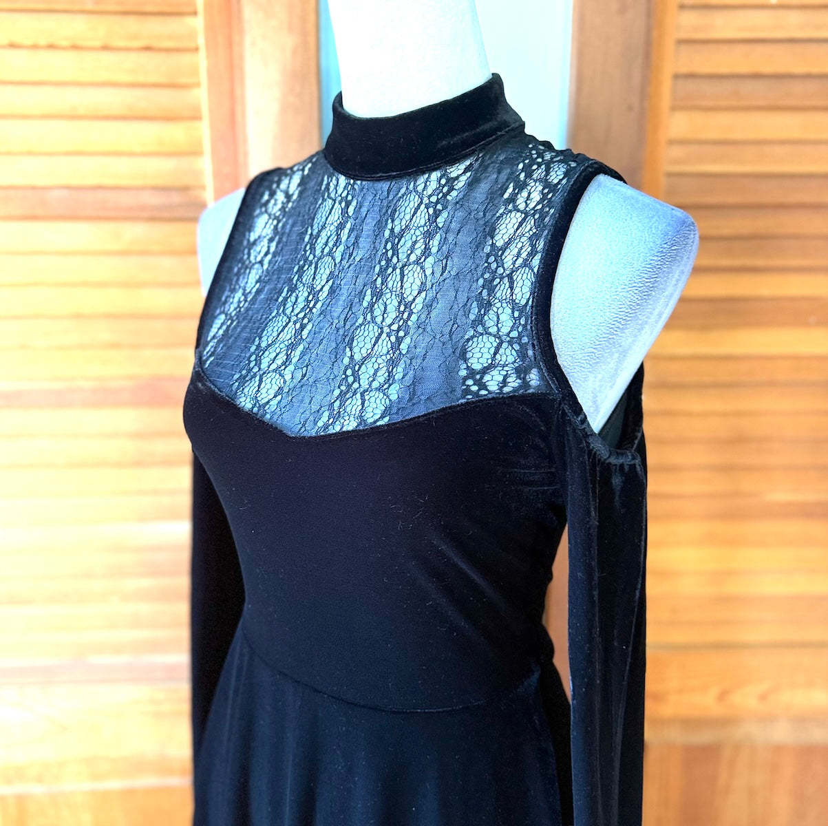 Killstar Goth Black Velvet & Lace Moonstera Pixie Hem Dress S