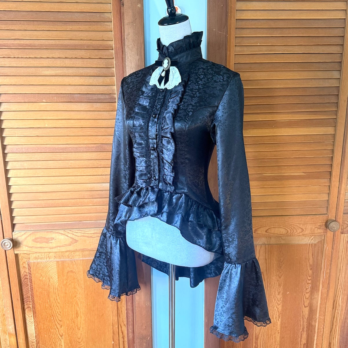 Gothic Victorian Aristocrat Visual Kei Black Brocade Small Jabot Ruffle Shirt