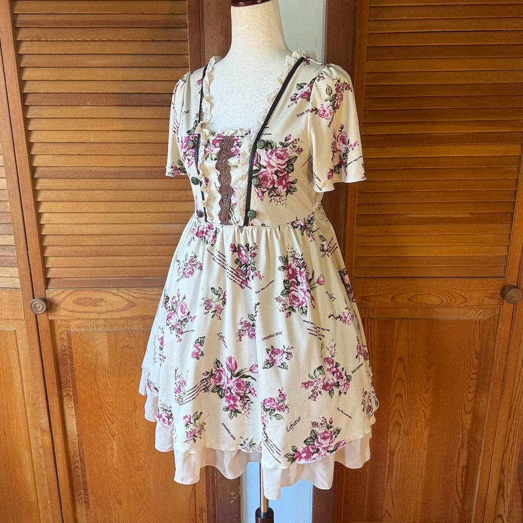 J-fashion Axes Femme Gyaru Himekaji Victorian Dollcore Ivory Rose Dress M-L