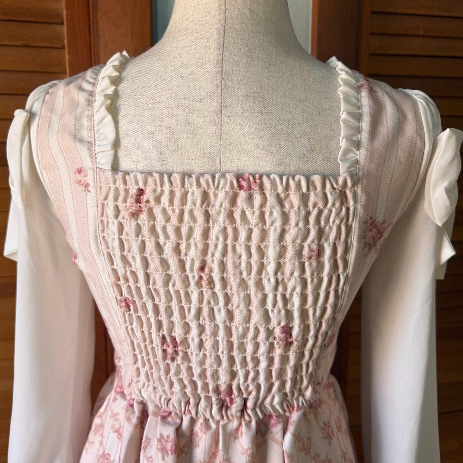 Liz Lisa J-Fashion Kawaii Gyaru Dollcore Pink Rose White Bow Tunic Dress XS