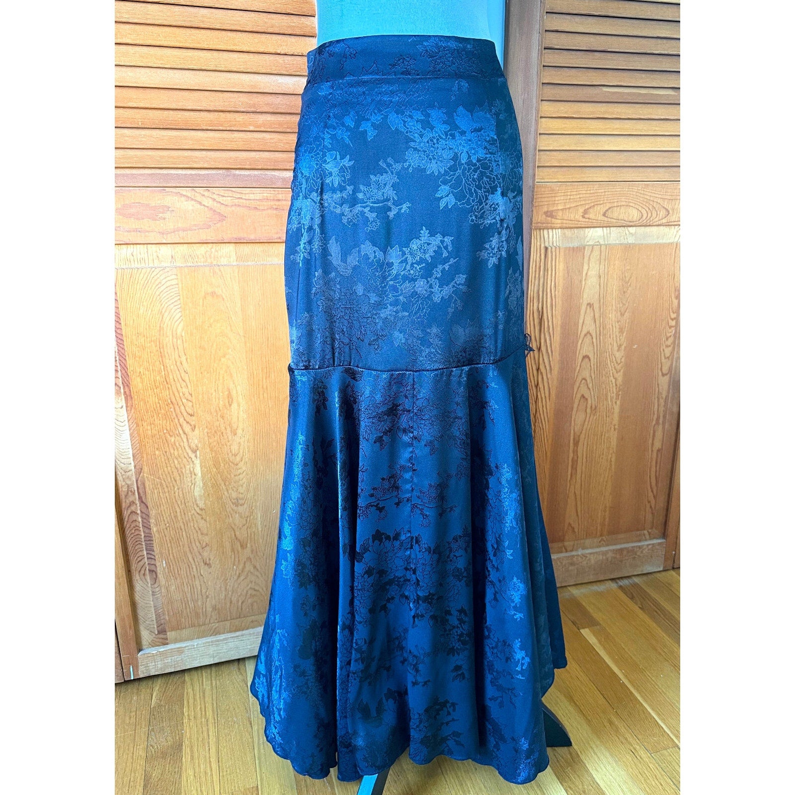 Gothic Victorian Flower Satin Gathered Side Mermaid Maxi Skirt S-M