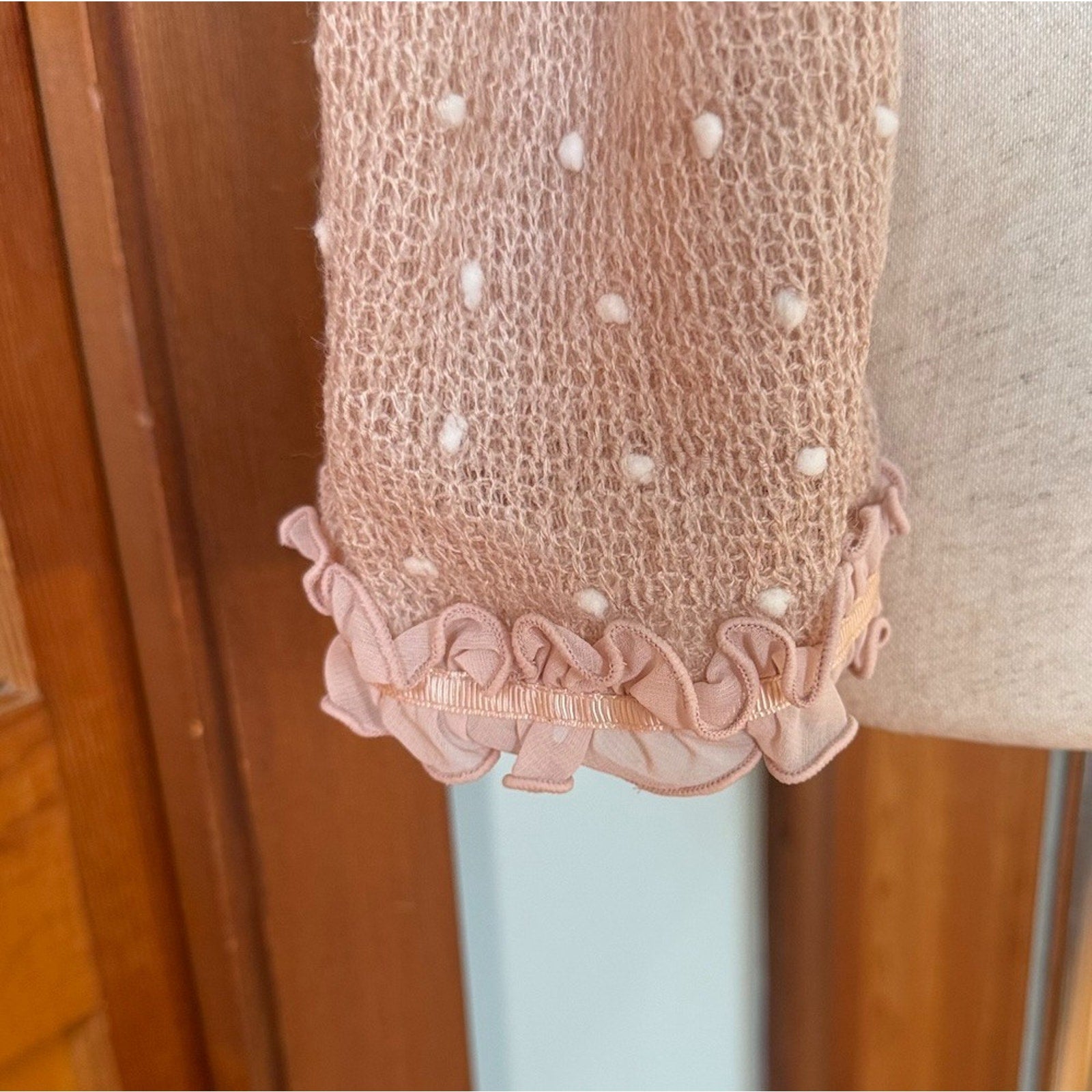 Bodyline J-fashion Lolita EGL Gyaru Himekaji Light Pink Ruffle Shrug Jacket S-M