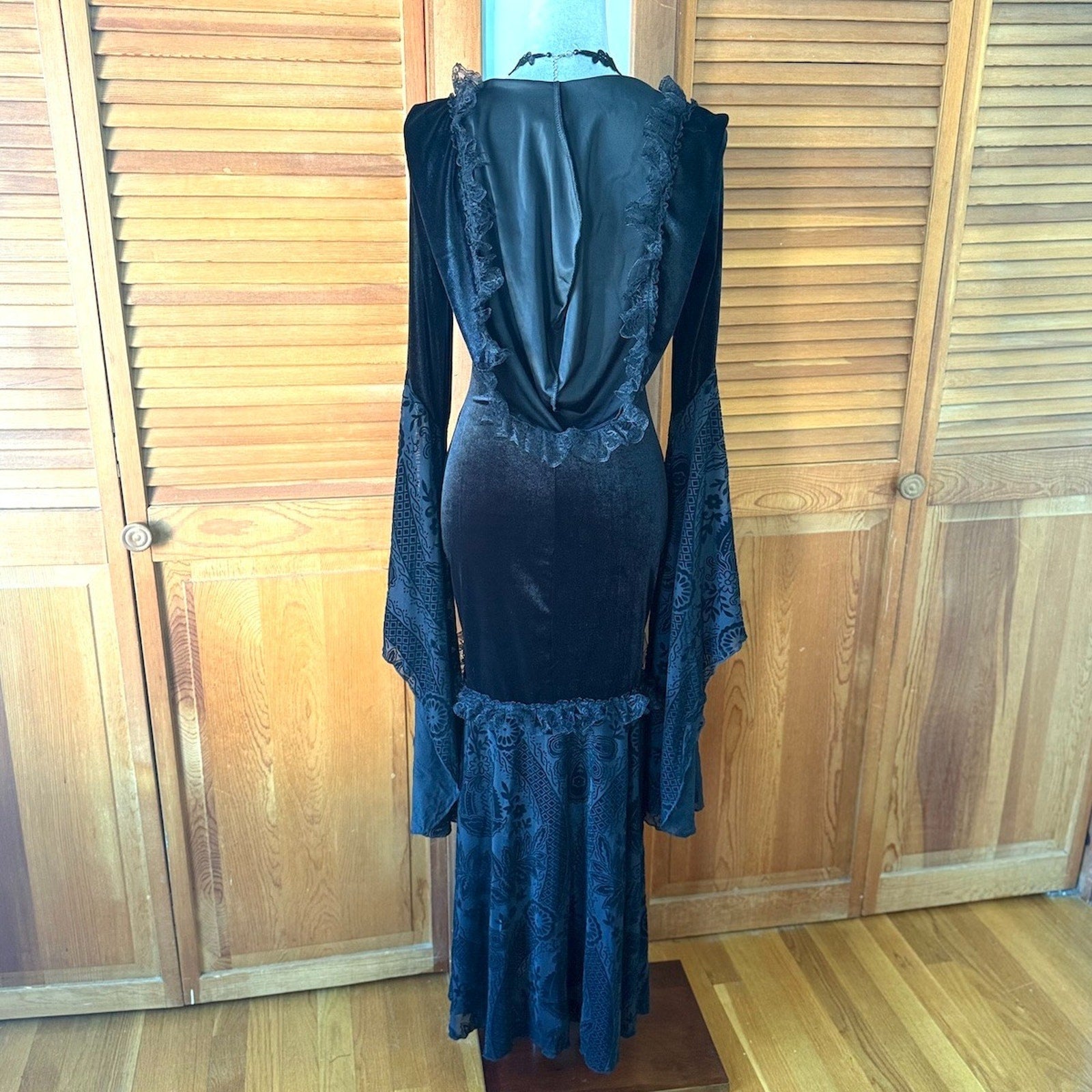 Gothic Victorian Vampire Witchcore Sabbath Night Out Black Velvet Hooded Dress