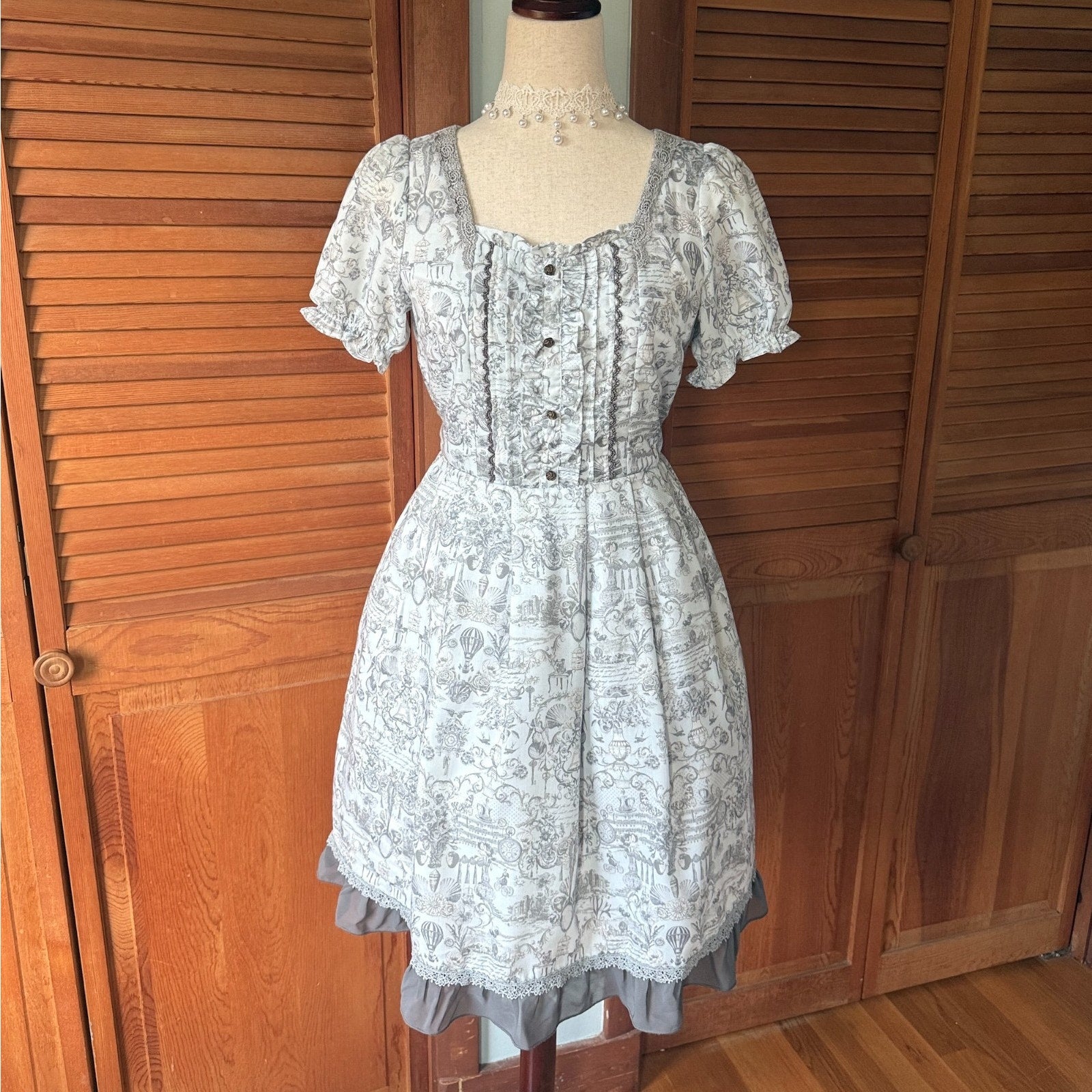 Axes Femme EGL J-fashion Kawaii Gyaru Victorian Print Steampunk Gray Dress M