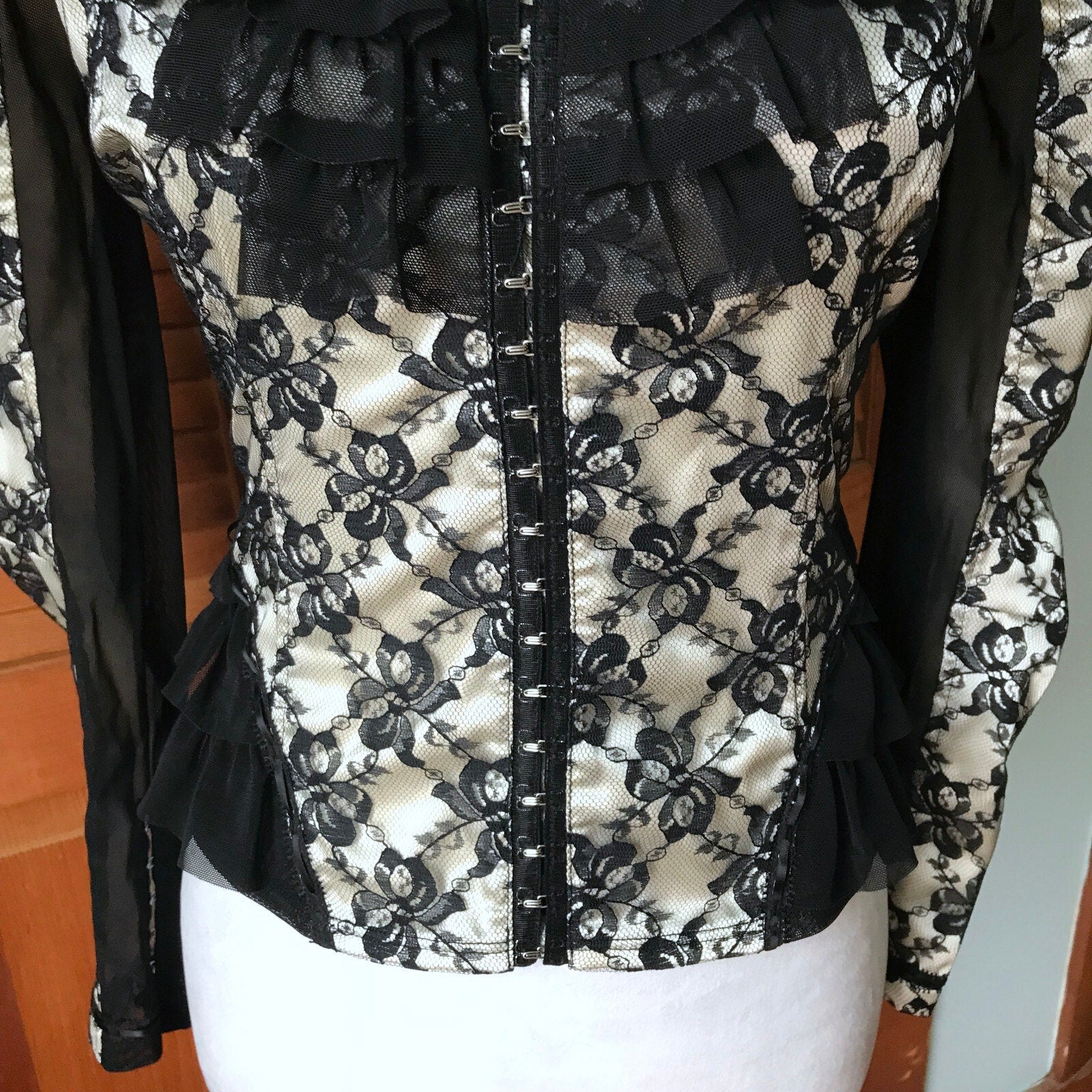 Vintage Lip Service Vaudeville Vamps Gothic Lolita Victorian Ivory Jacket XS