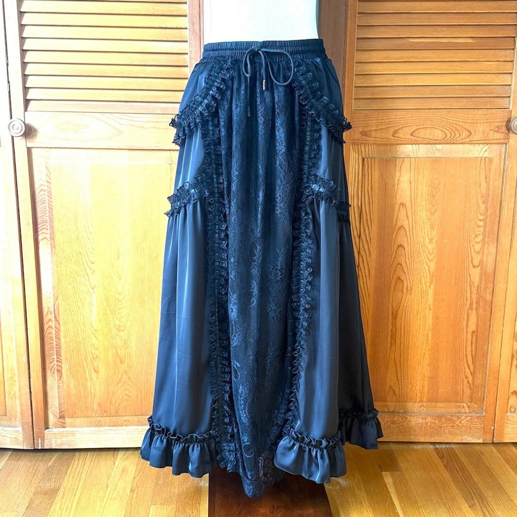 Dark in Love Gothic Victorian Vampire Vkei Black Lace & Ruffle Skirt M-XL