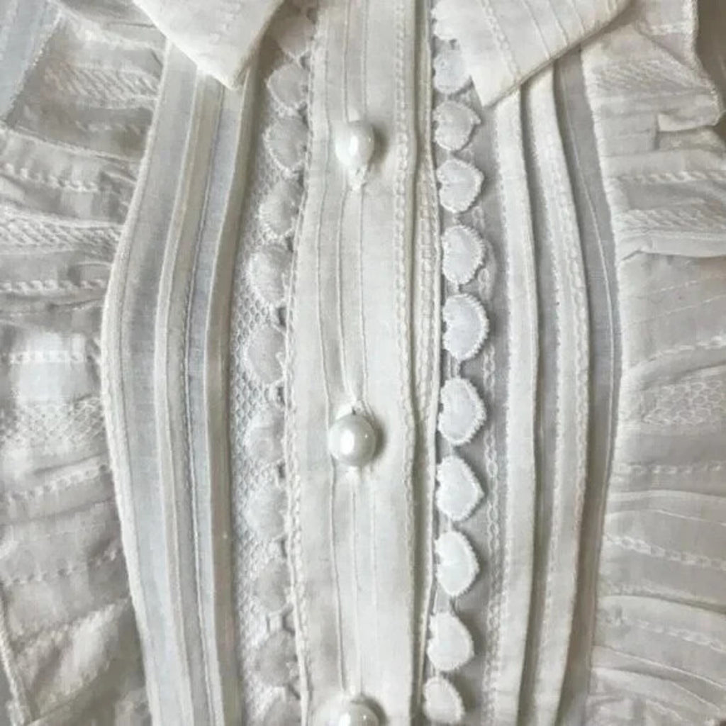 Gothic Lolita Victorian Ivory White Heart Trim Lace Up Sleeves Shirt w/ Bow L