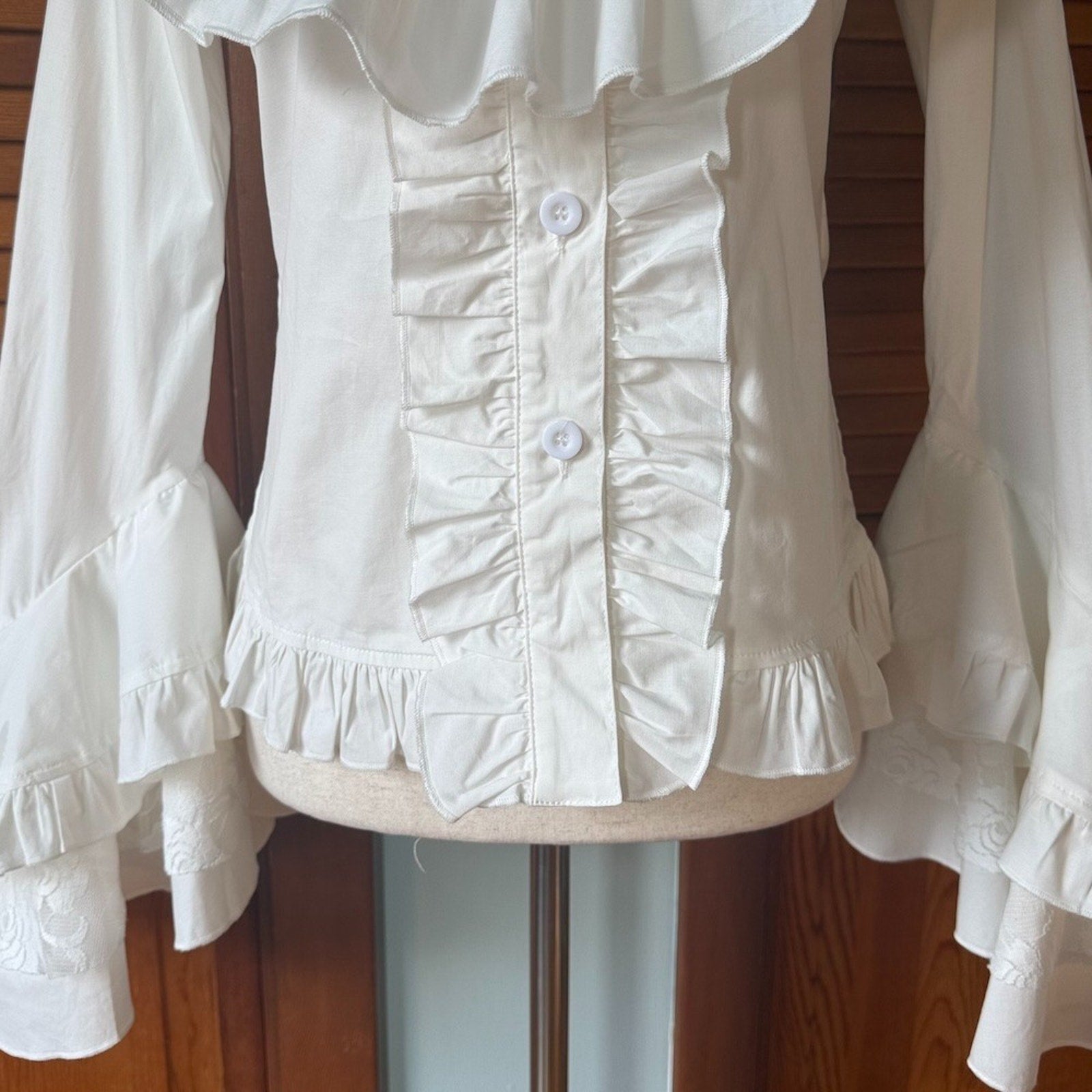 ACDC Rag Gothic Lolita EGL Aristocrat Ouji White Jabot Shirt S