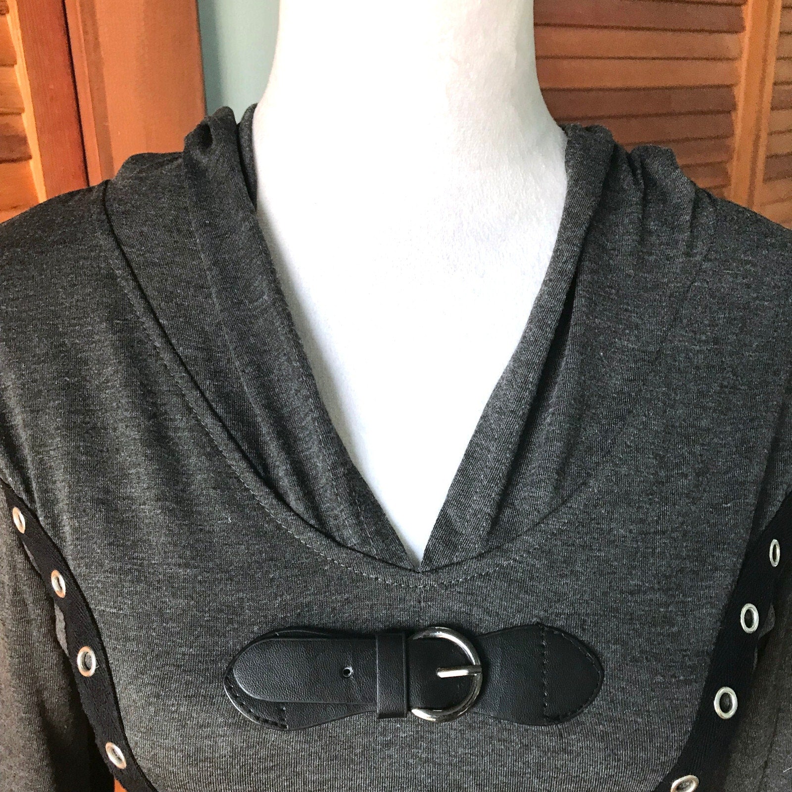 Goth Punk Emo Witchy Y2K Hooded Gray Buckle High-Low Duster Jacket Top Dress S
