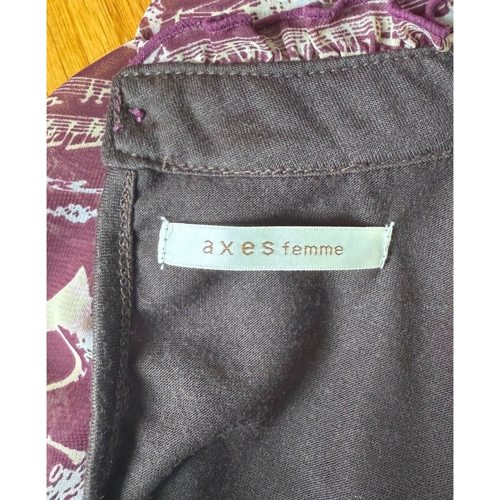 Axes Femme J-fashion Lolita Jirai Gyaru Kawaii Music Brugundy Tunic Top M