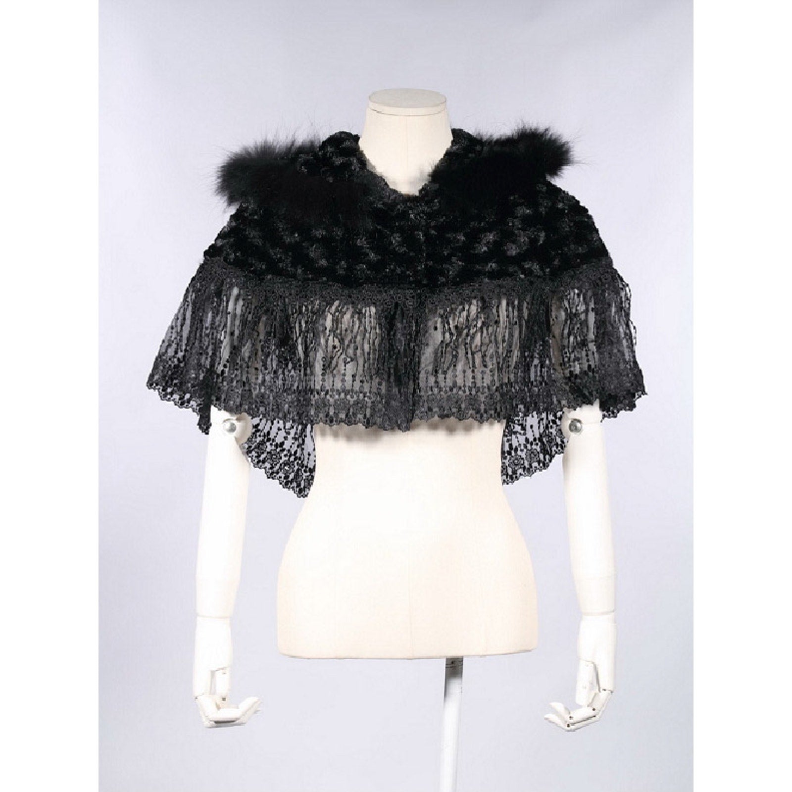 Gothic Lolita Steampunk Victorian Adorable Plush Fur & Lace Black Hooded Cape