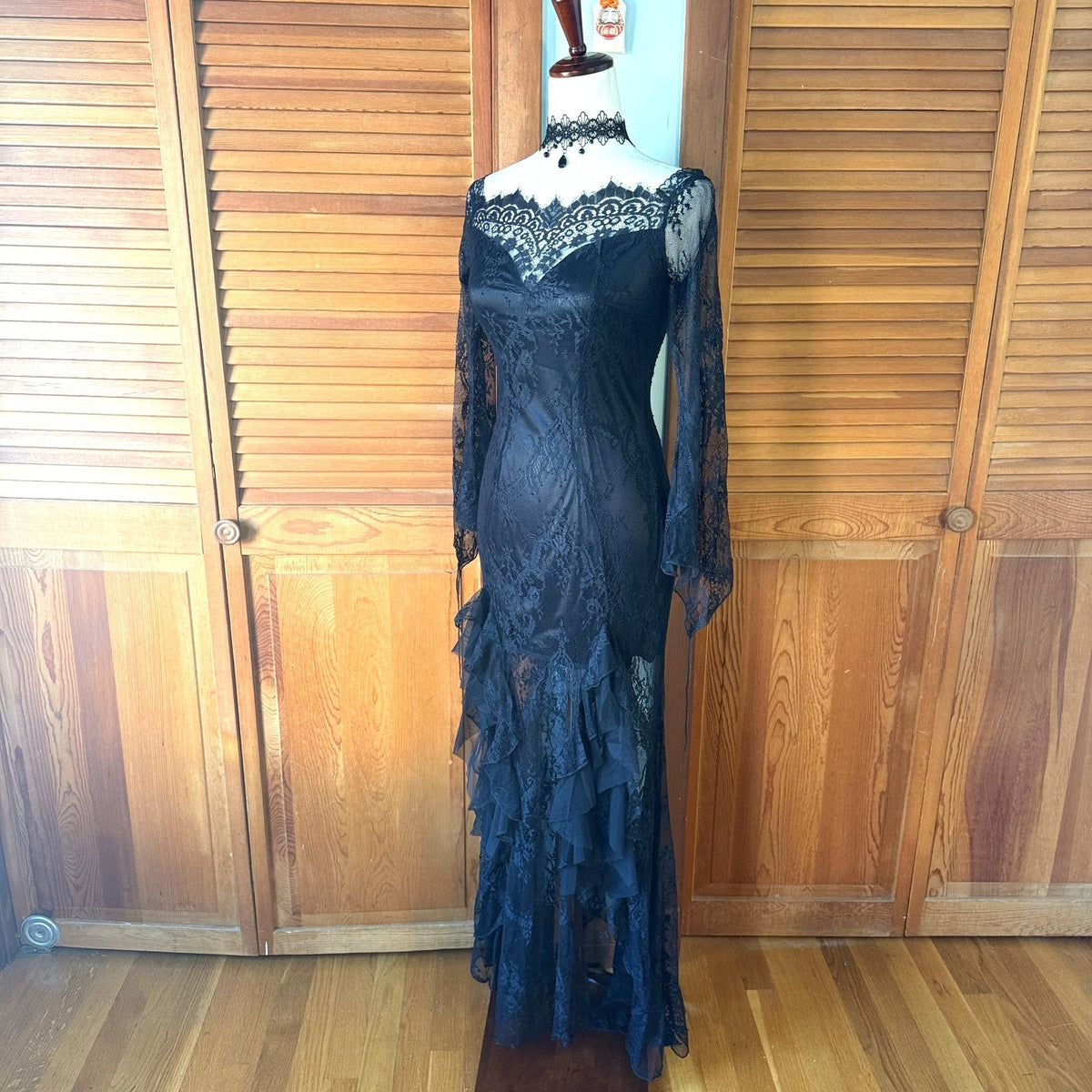 Dark In Love Gothic Victorian Vkei Black Lace Swallowtail Mermaid Dress