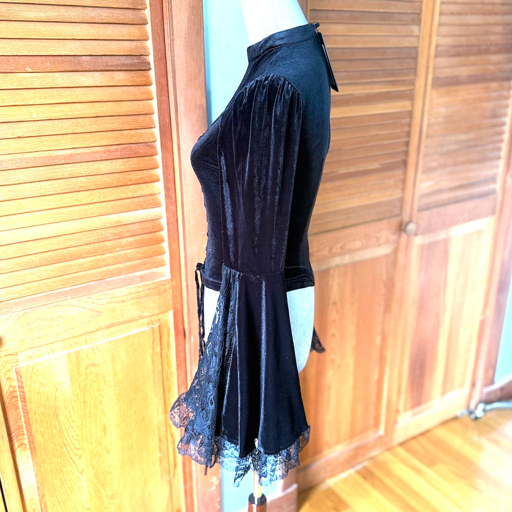 Dark in Love Victorian Vkei Velvet & Lace Belle Sleeve Lace-Up Front Top
