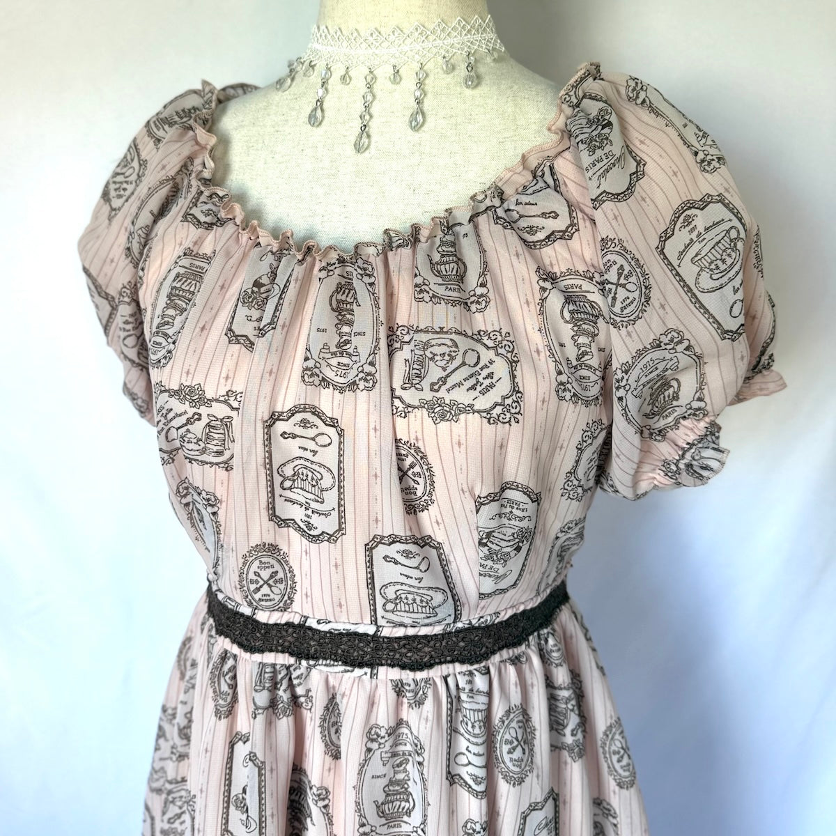 Axes Femme Poetique J-fashion Victorian Chocolat de Paris Pink Dress M