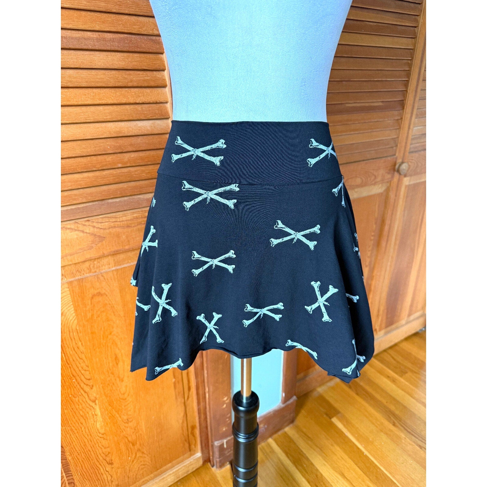 Vintage Lip Service Punk Goth Dem Bones Handkerchief Pixie Mini Skirt XS