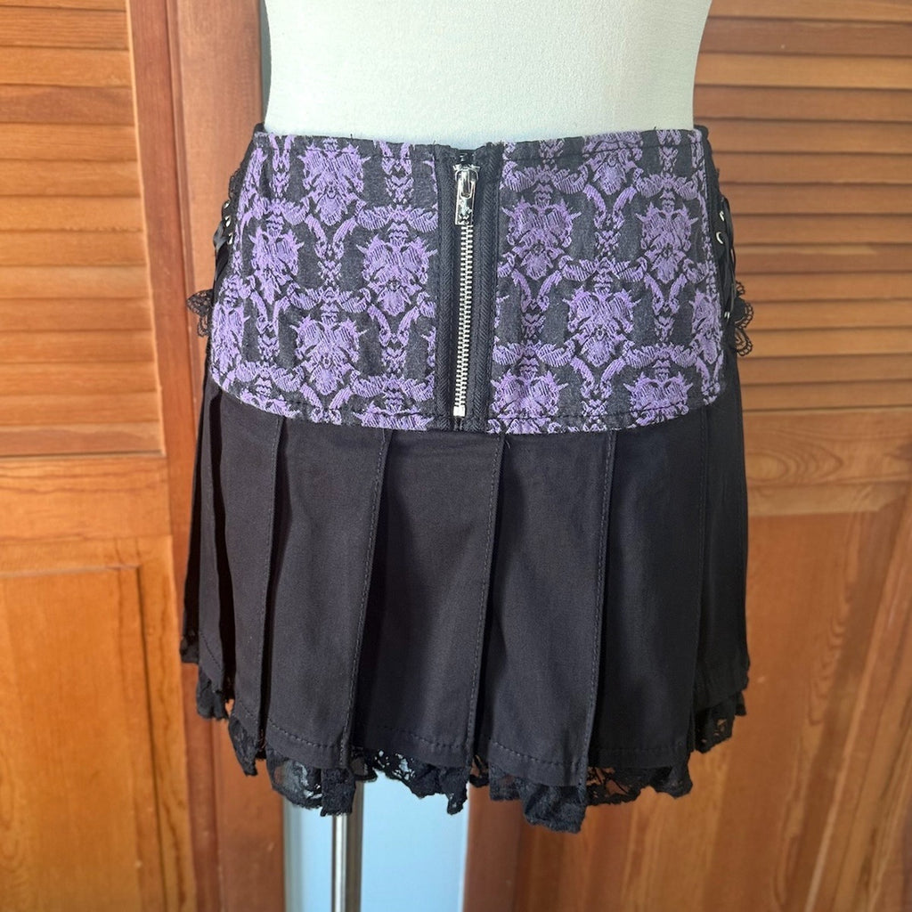 Tripp NYC Goth Punk Emo Lolita Black & Purple Lace Up Garter Mini Skirt
