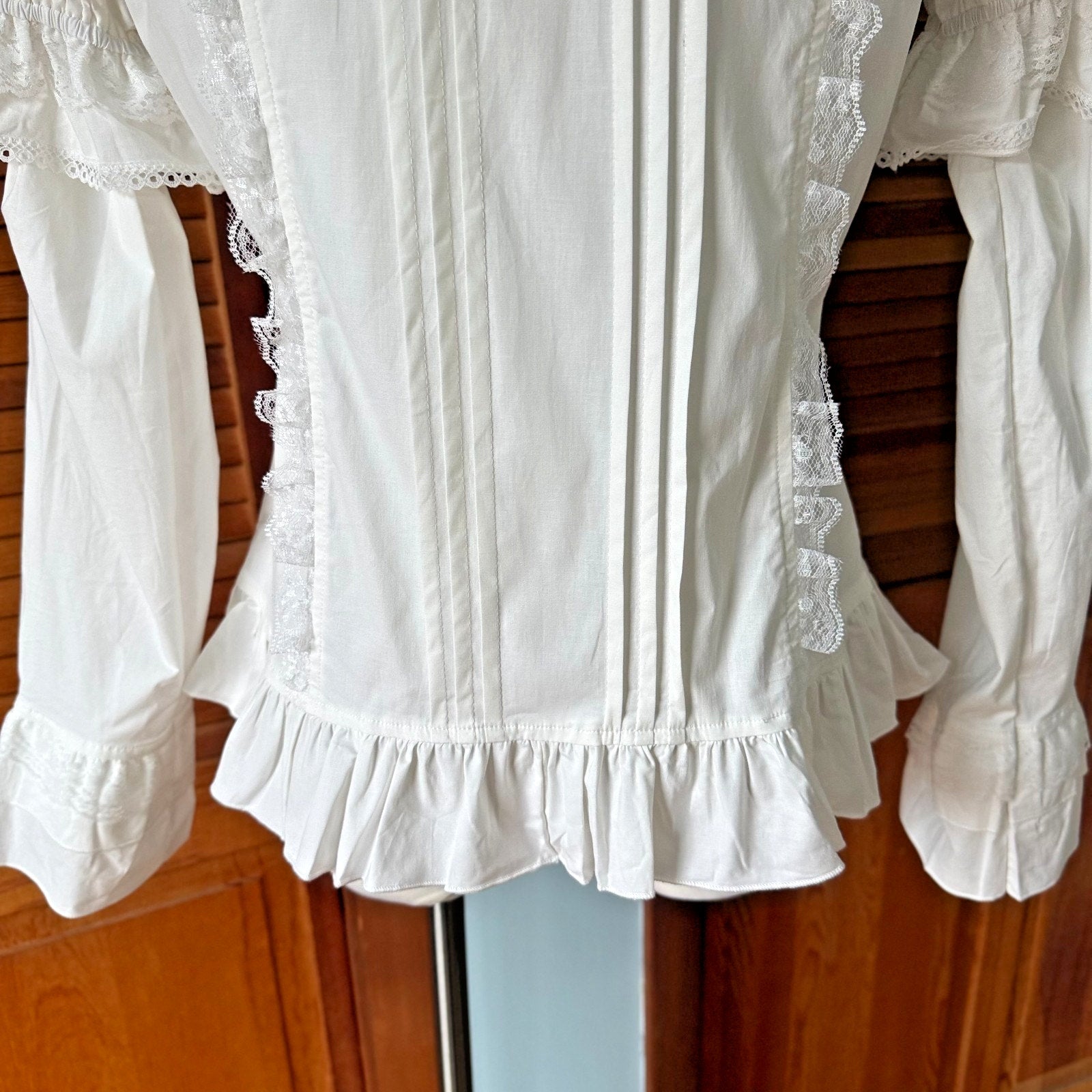 ACDC Rag Gothic Lolita EGL Aristocrat White Bow Ruffle Transformer Shirt