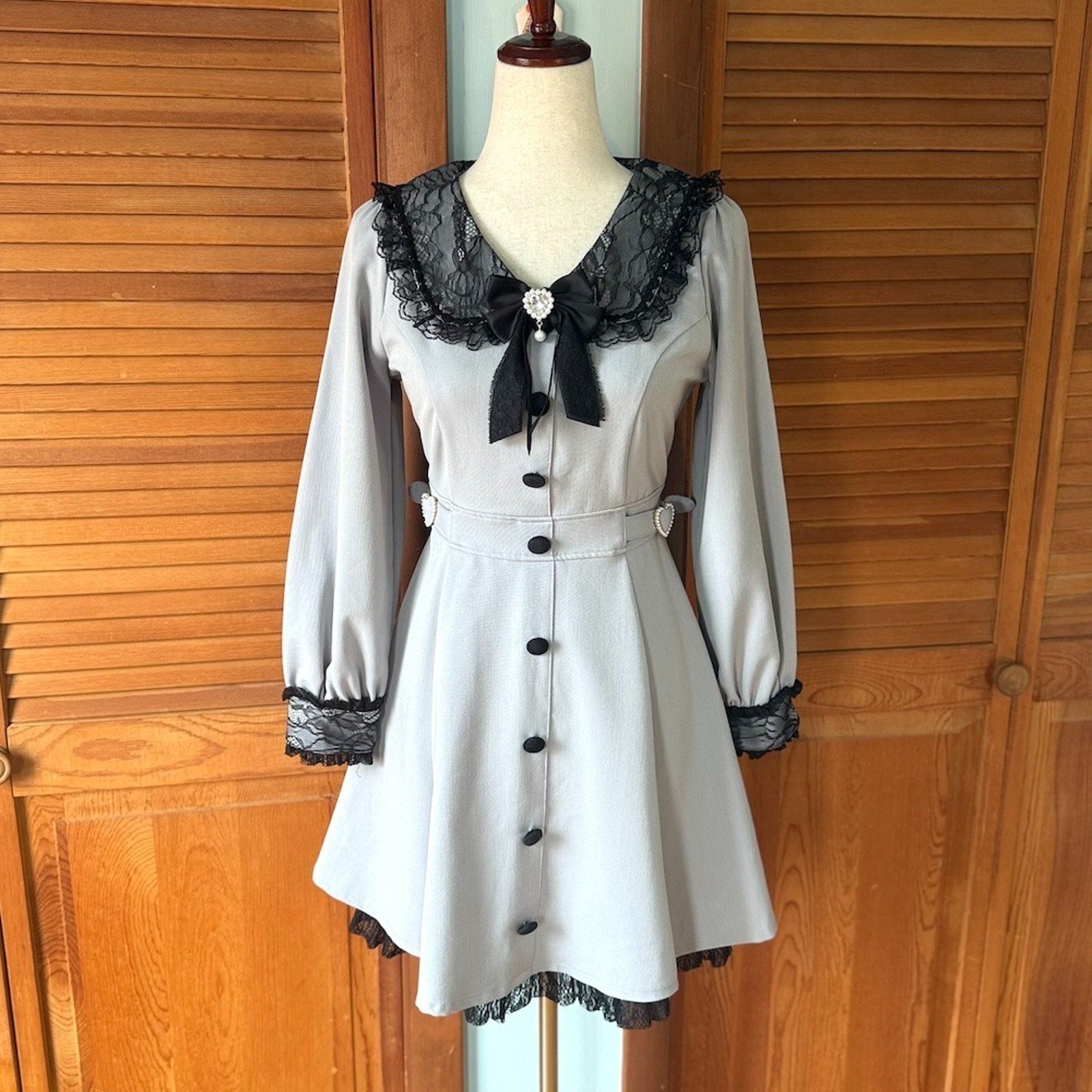 Liz Lisa J-fashion Harajuku Gyaru Jirai Kei Dollcore Gray Black Lace Dress S