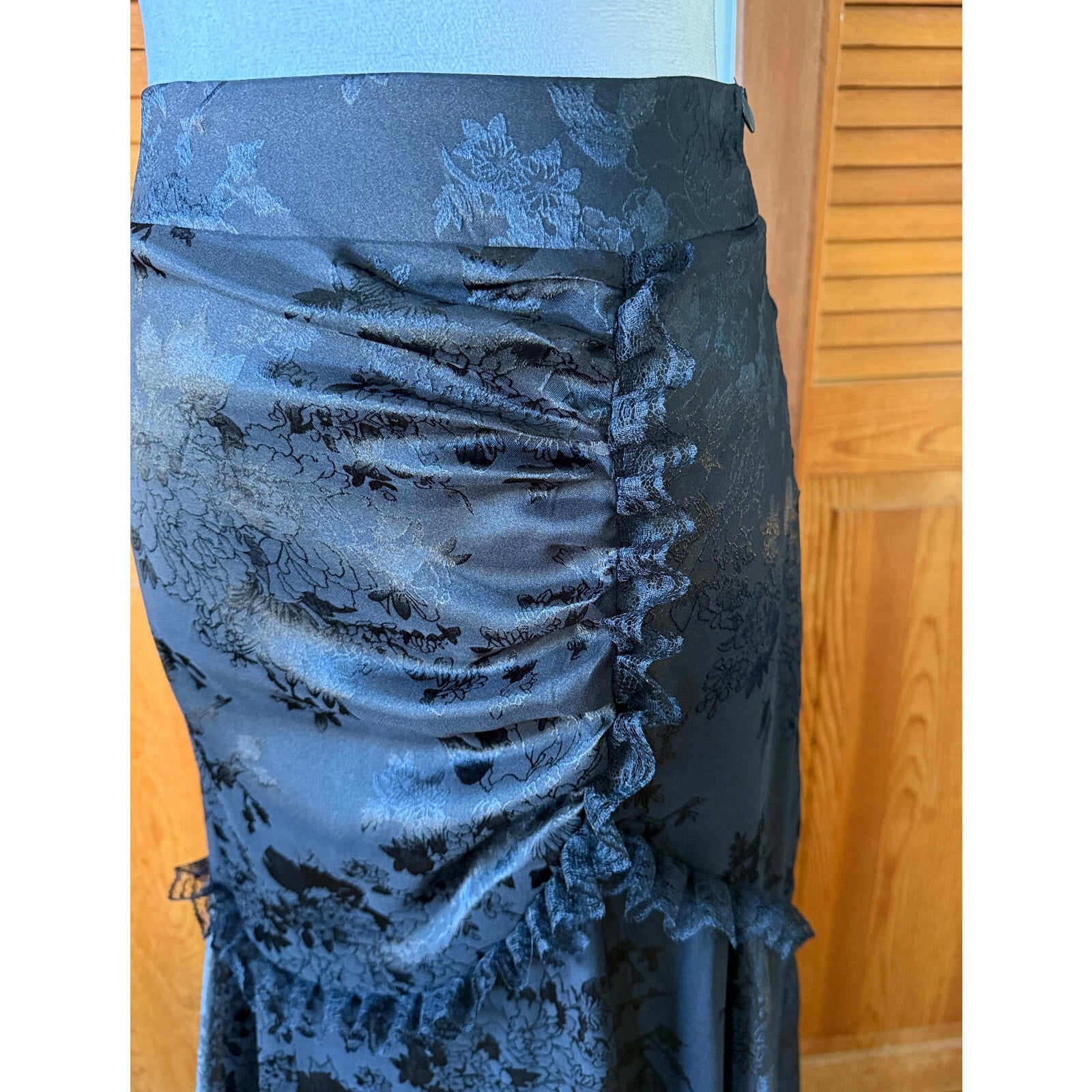 Gothic Victorian Flower Satin Gathered Side Mermaid Maxi Skirt S-M