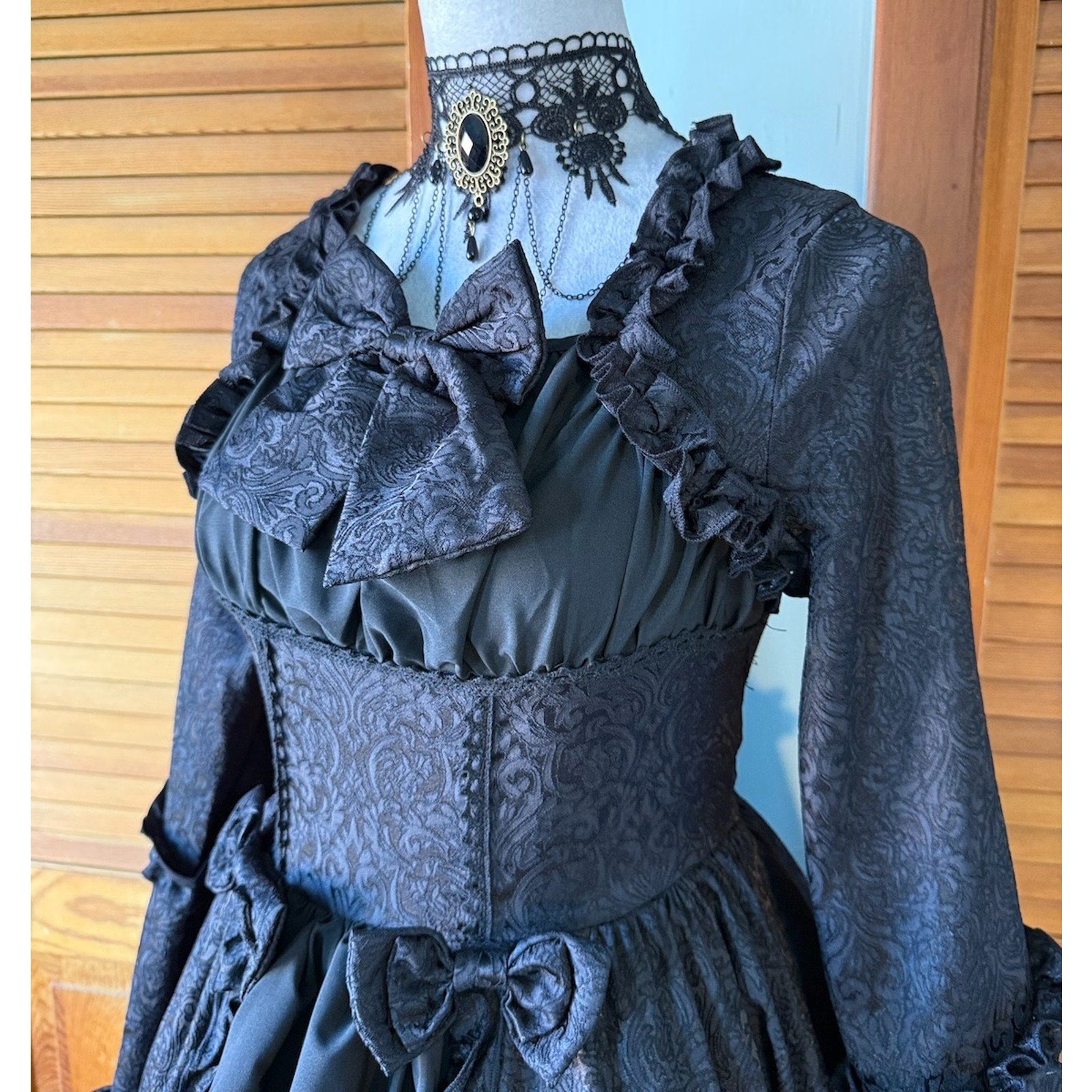 Dark Marie Antoinette II Gothic Lolita Victorian Cosplay Vkei Gown w/ Bows S