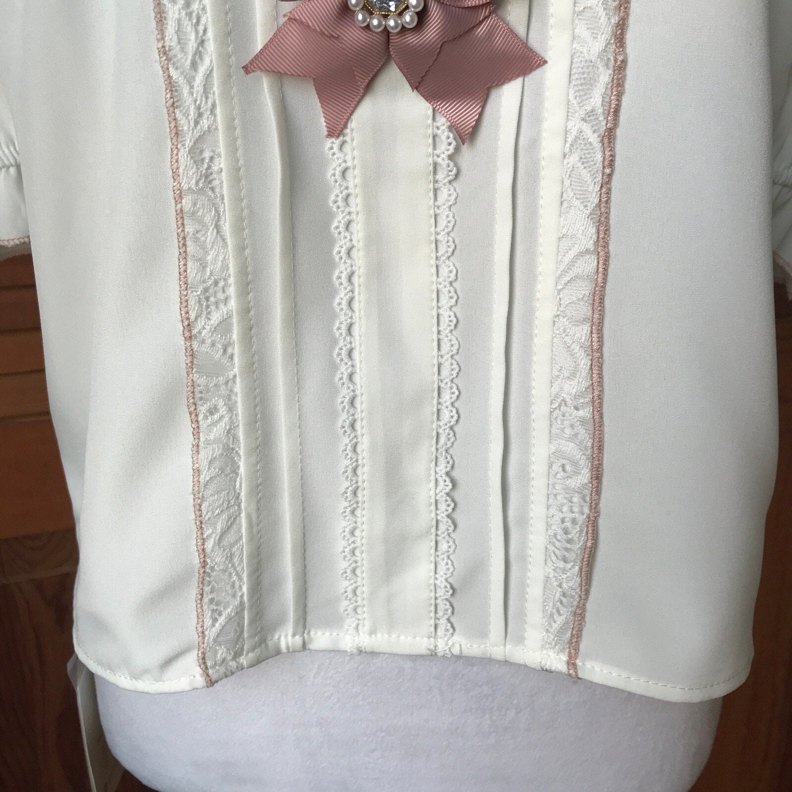 Lolita Kawaii J-fashion Jirai White Ivory Pink Bows Open Shoulder Blouse Top L
