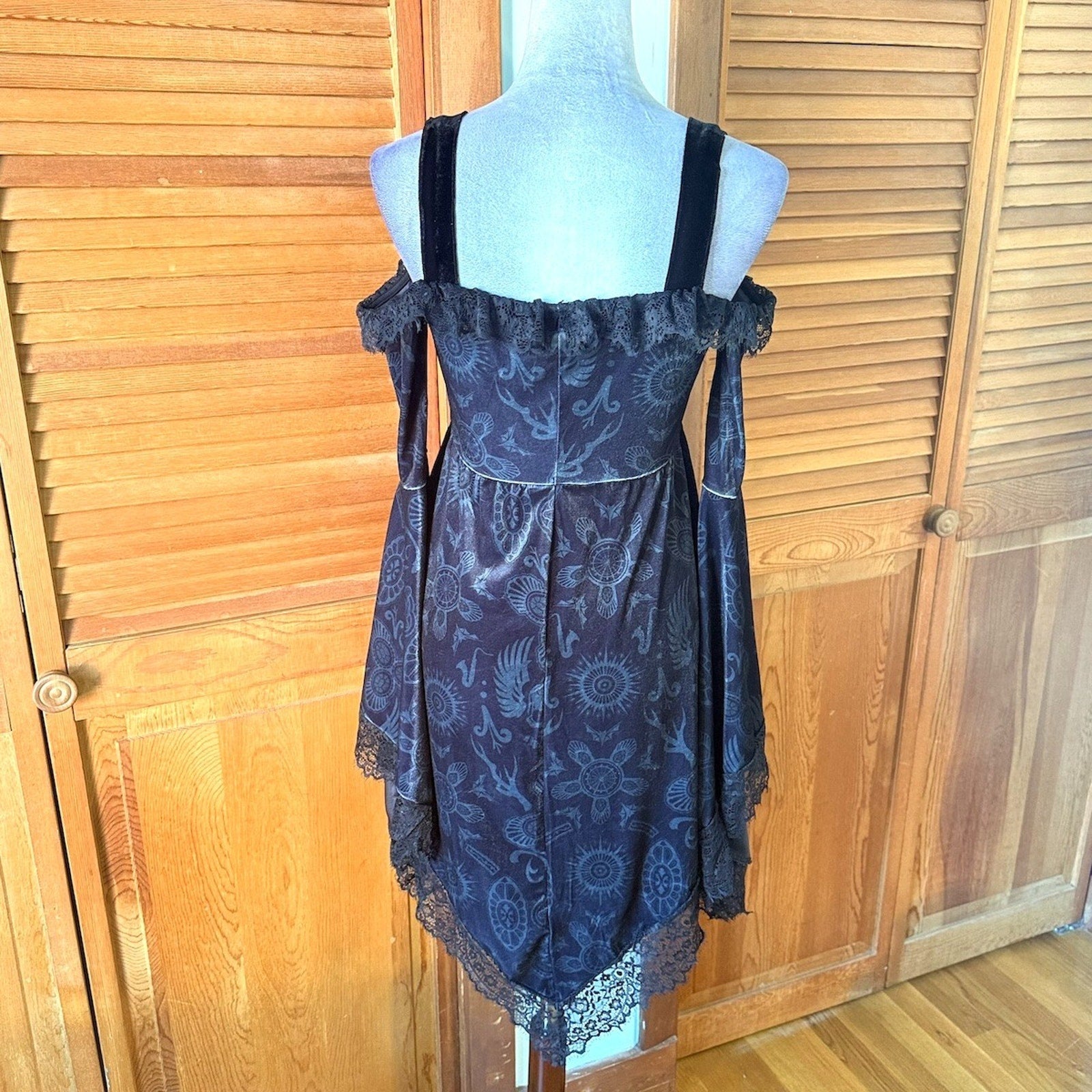 Killstar x The Lost Boys Gothic Victorian Vampire Gray Velvet Skull Dress S