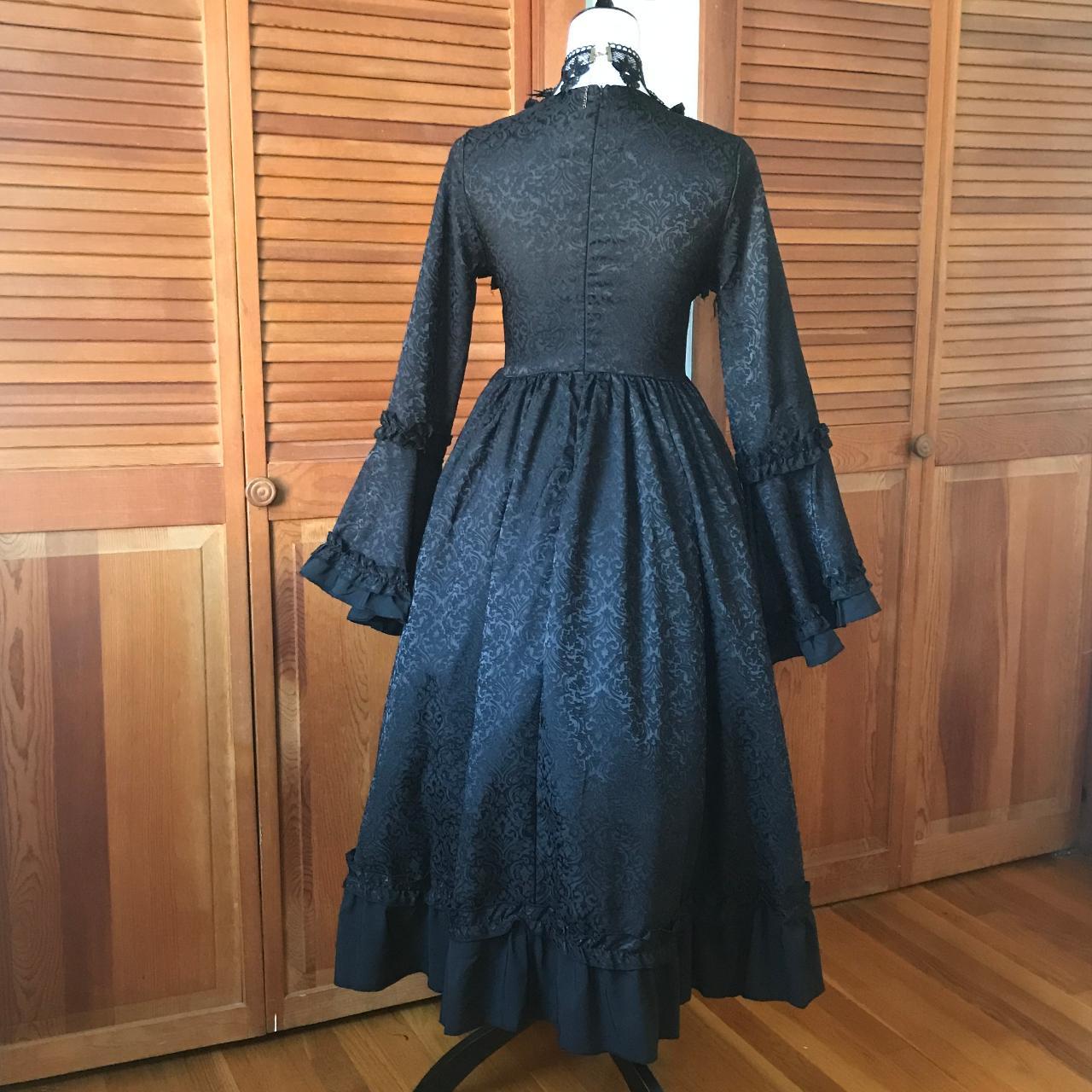 Dark Marie Antoinette Gothic Lolita Victorian Cosplay Gown w/ Bows