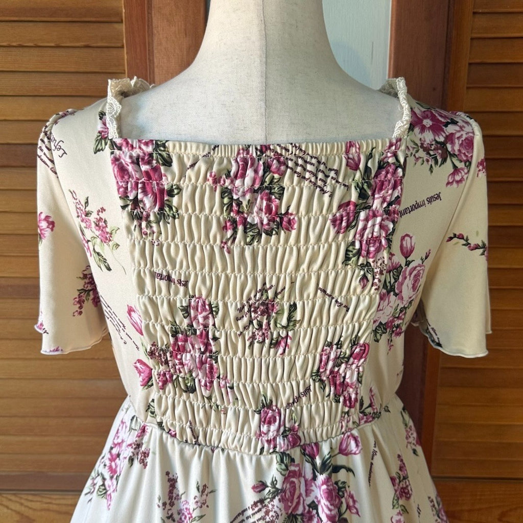 J-fashion Axes Femme Gyaru Himekaji Victorian Dollcore Ivory Rose Dress M-L