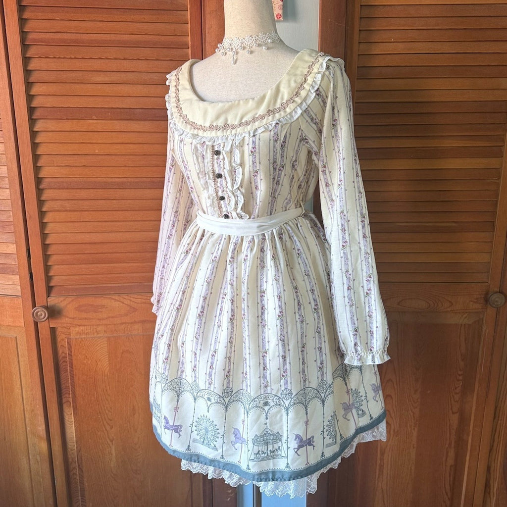 Axes Femme J-fashion Kawaii Victorian Dolly Himekaji Ivory Carousel Dress M