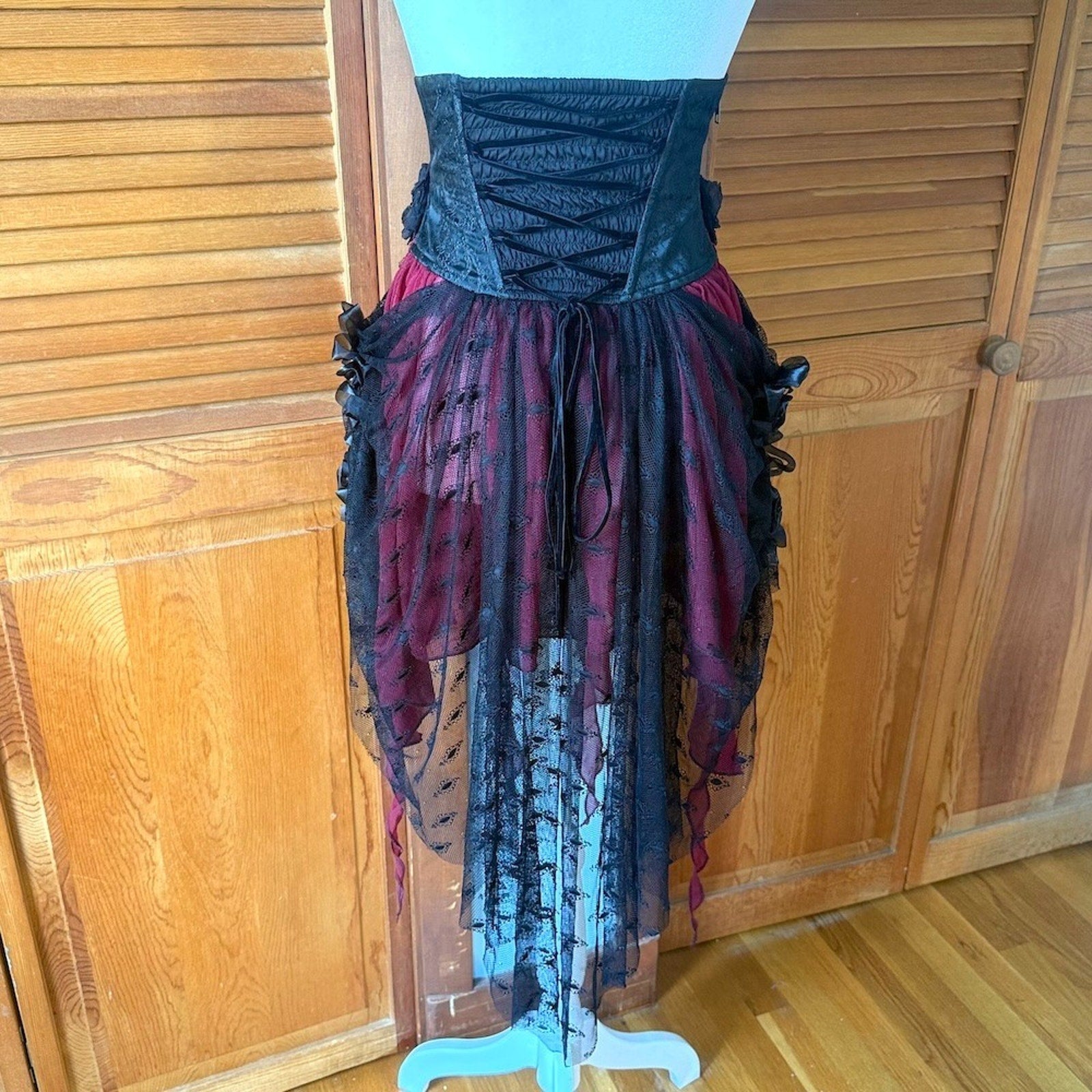 Devil Fashion Gothic Victorian Vampire Red Black Rose Cross Cincher Overskirt