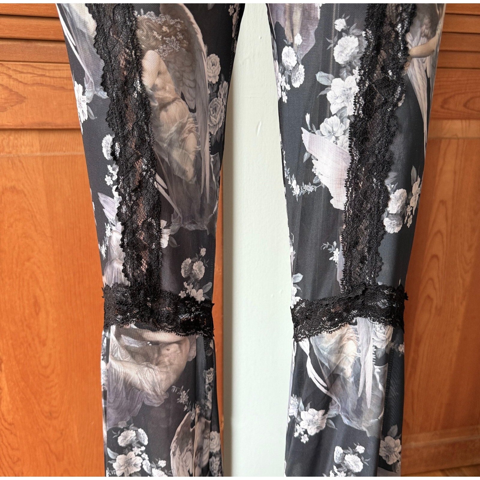 Dolls Kill Gothic Victorian Come My Sweet Angle Flower Lace Flares Leggings