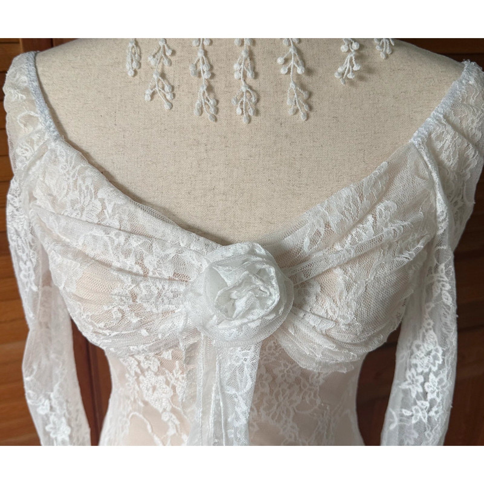 Whimsigoth Victorian Steampunk Lost Age of Innocence White Lace Rose Dress L