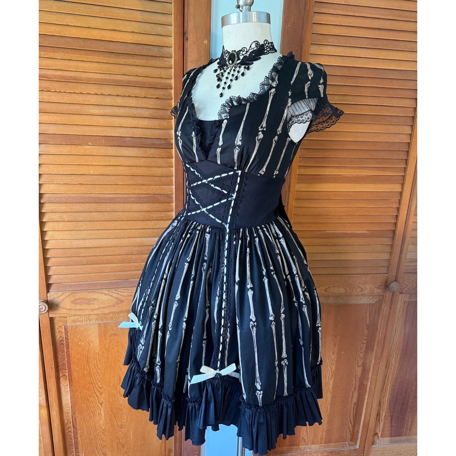 Vintage Lip Service Lolita Bones Gothic EGL Dollcore Kawaii Himekaji Dress M