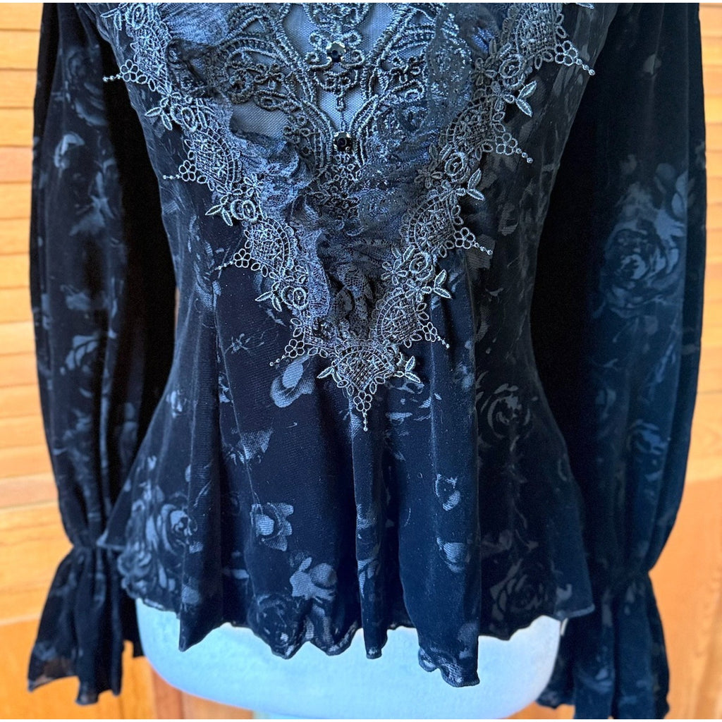 Devil Fashion Gothic Victorian Vampire Black Velvet Rose & Lace Beaded Top