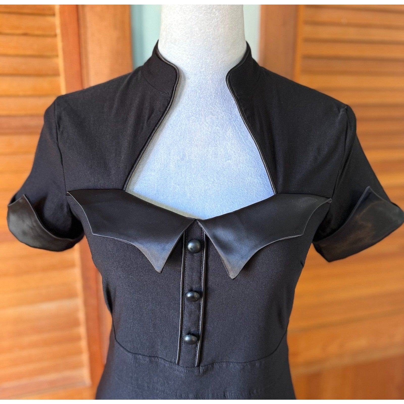 Killstar Punk Goth Cyber Pinup Y2K Sexy Bodicon Black Bat Wing Dress XS