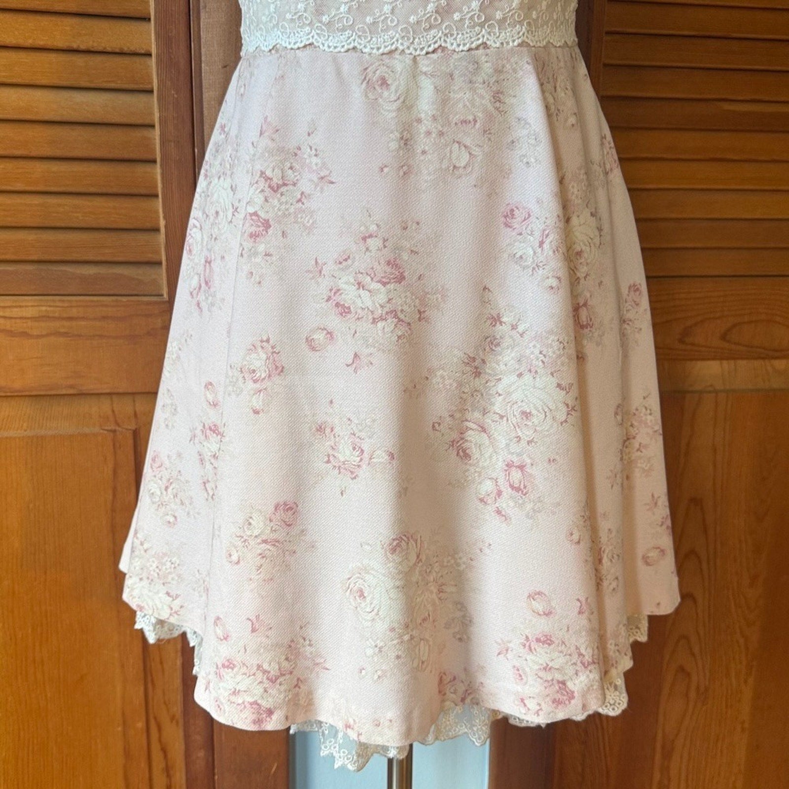 Liz Lisa J-fashion Gyaru Himekaji Light Pink Rose White Lace Summer Dress S