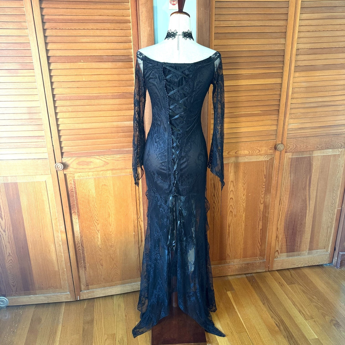 Dark In Love Gothic Victorian Vkei Black Lace Swallowtail Mermaid Dress
