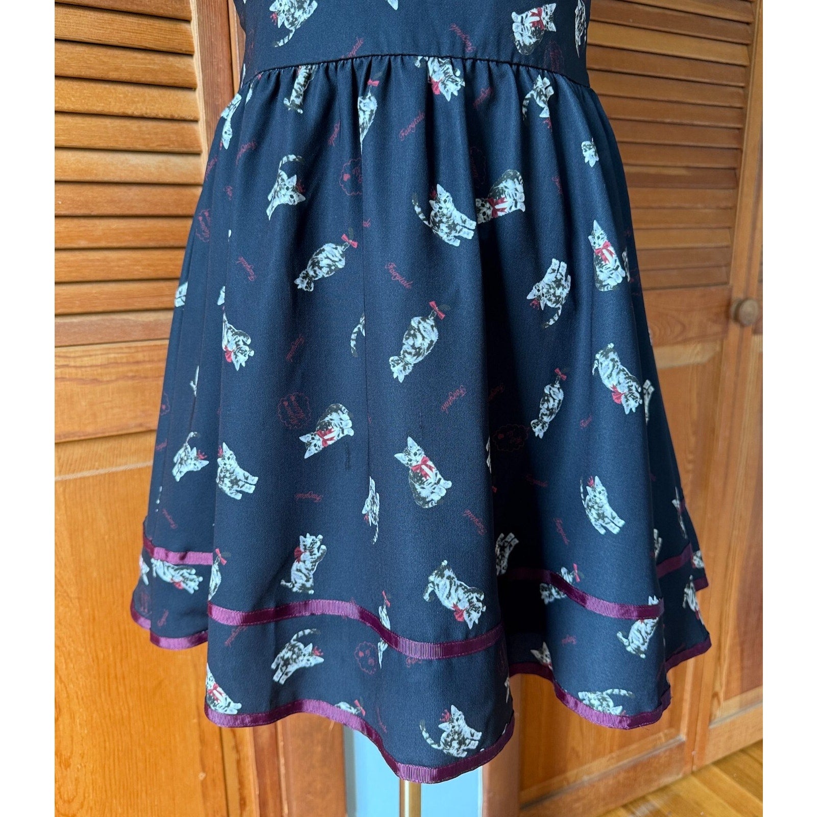Ank Rouge J-fashion Kawaii Jirai Gyaru Himekaji Black Gray Cat Princess Dress M